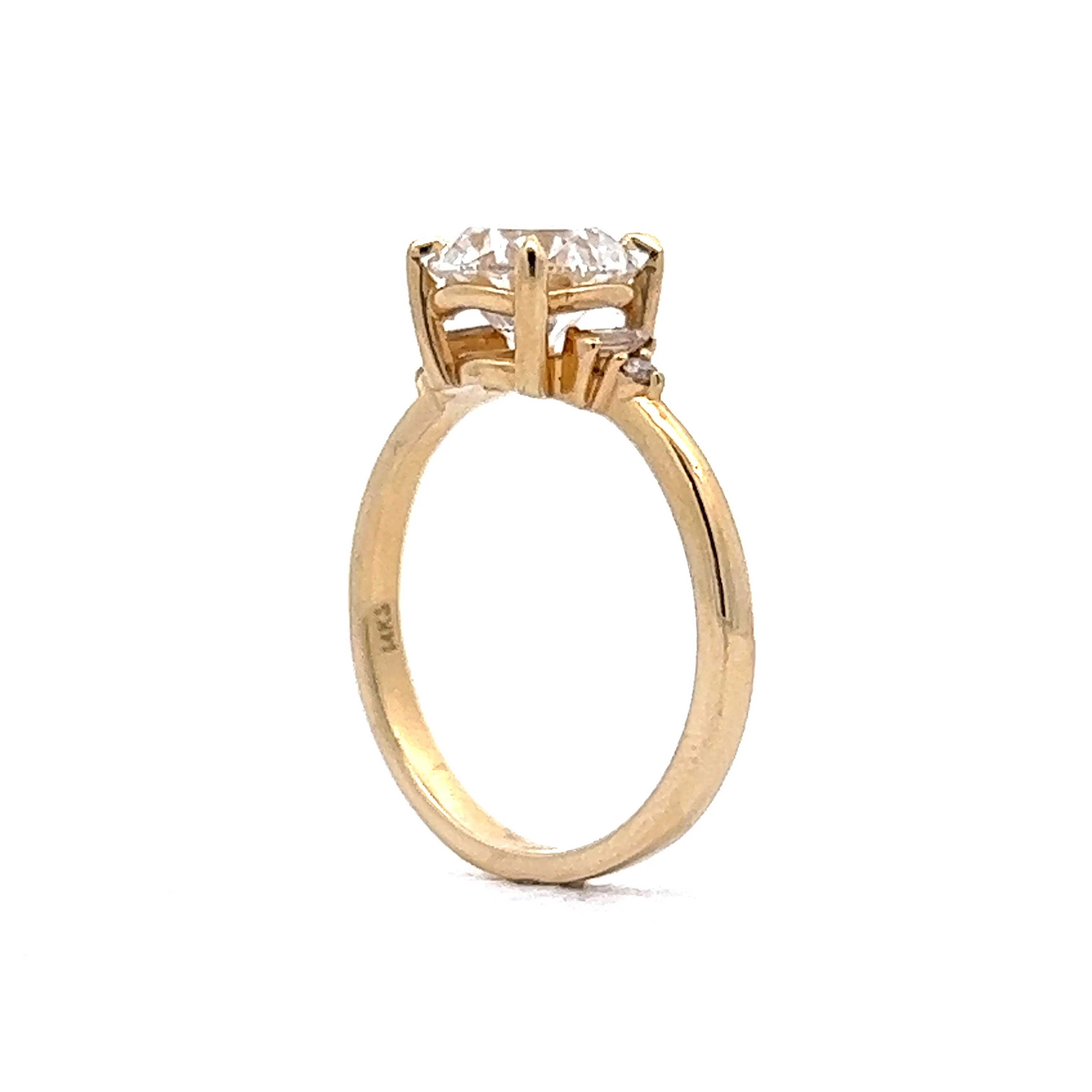 2.01 Round Brilliant Cut Diamond Engagement Ring in 14k Yellow Gold - Image 5