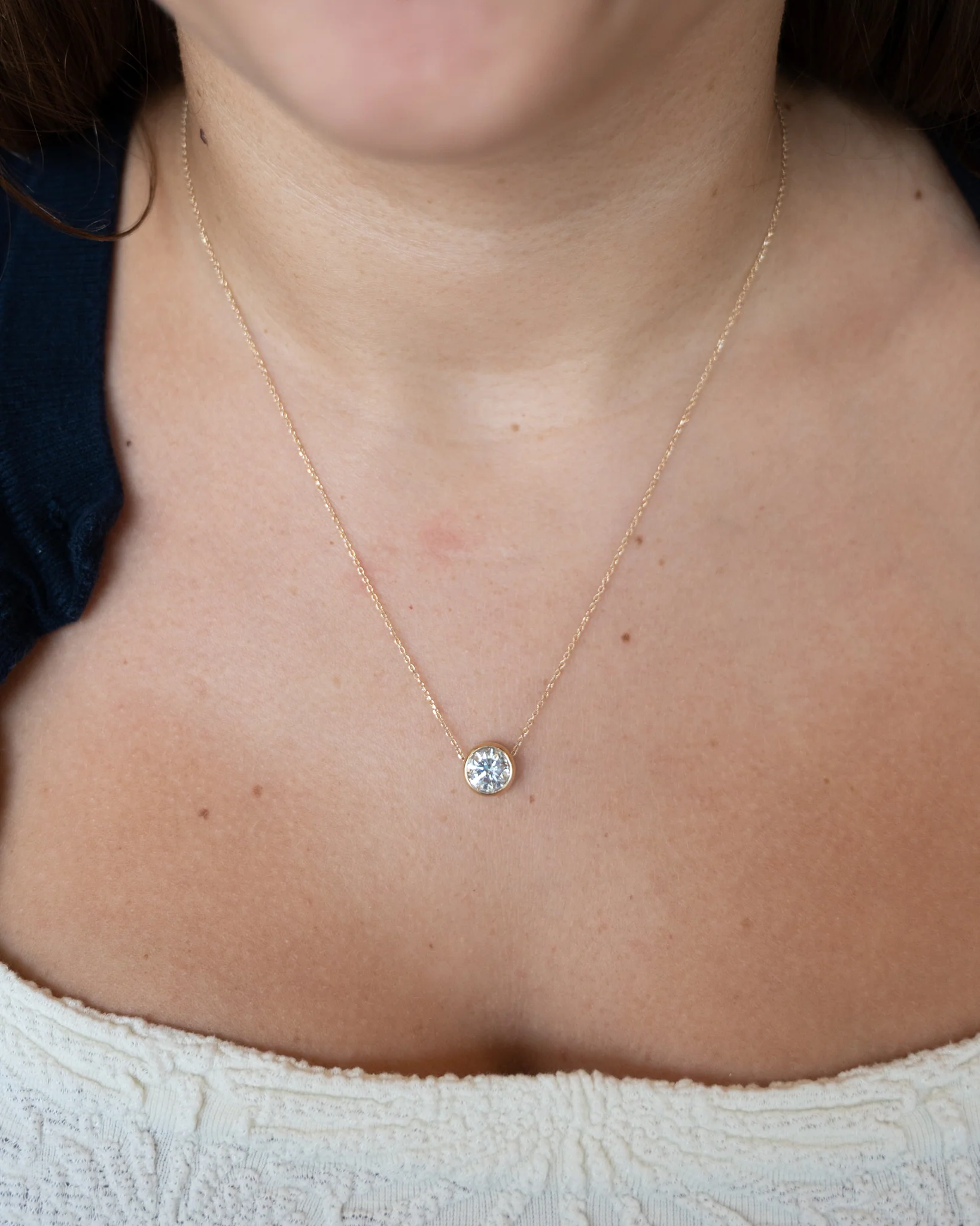 2.01 Round Brilliant Diamond Solitaire Pendant 14k - Image 4