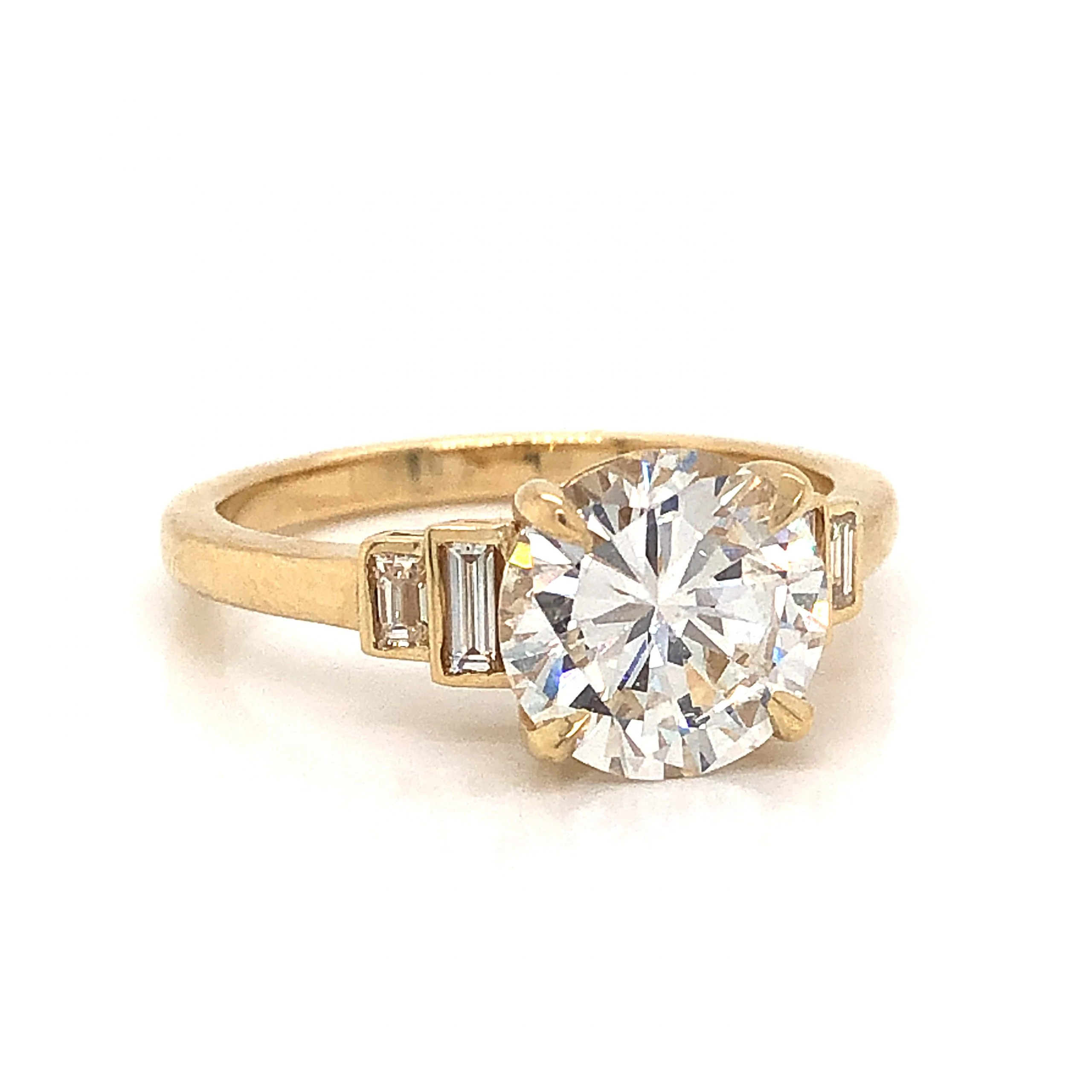 2.02 Round Brilliant Cut Diamond Engagement Ring in 14k Yellow Gold - Image 3