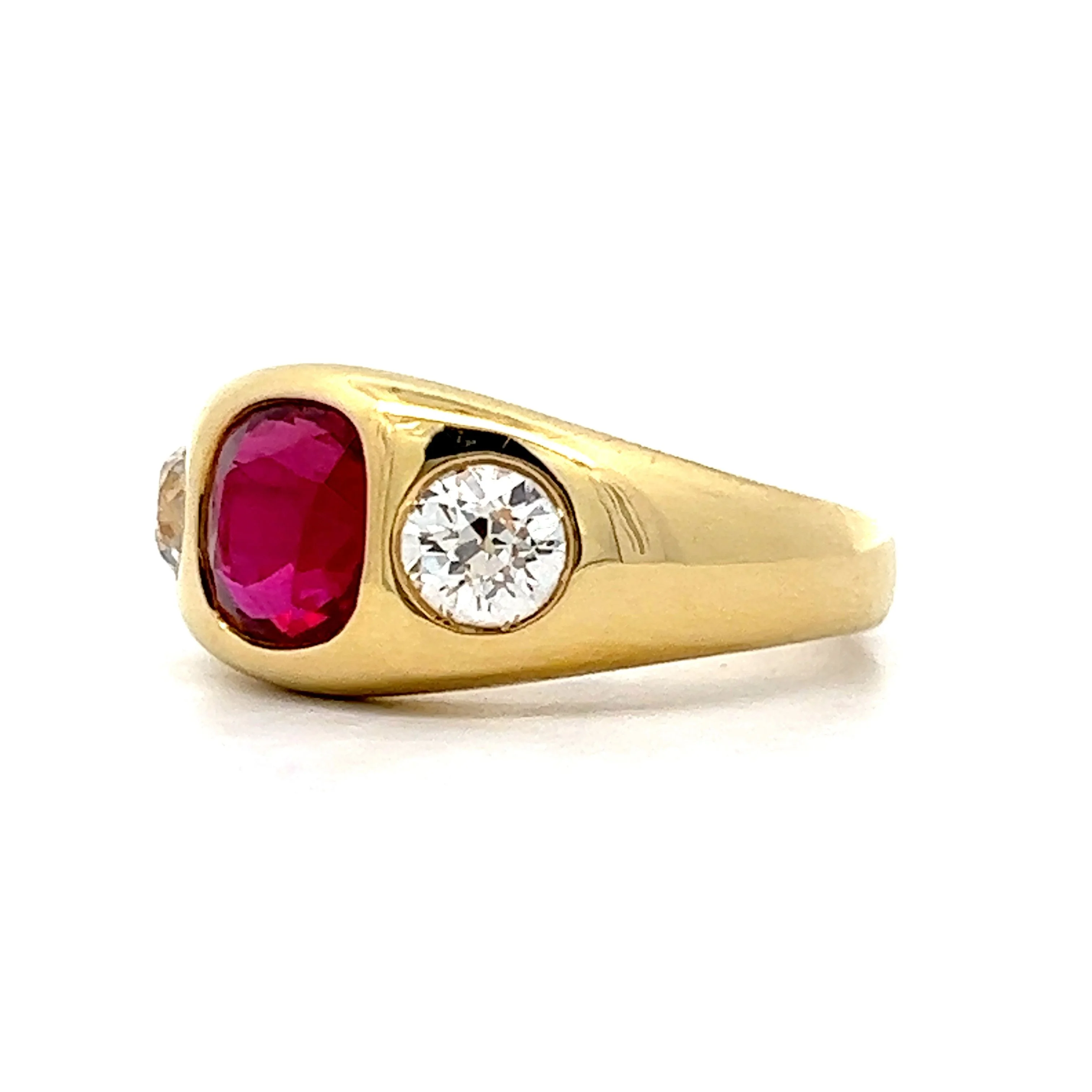 2.04 Ruby Three-Stone Cocktail Ring in 18k Yellow Gold - Image 2