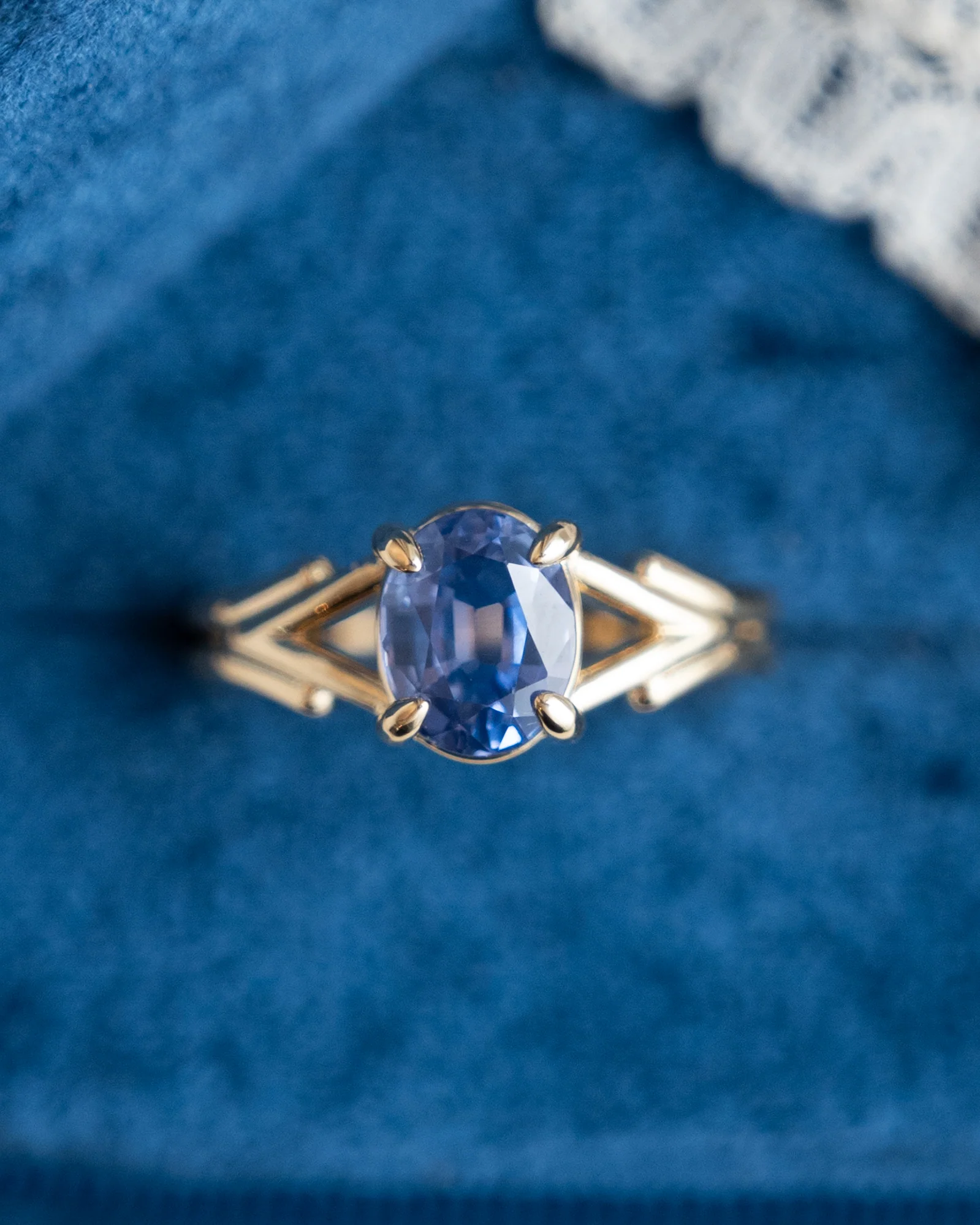 2.05 Oval Blue Sapphire Engagement Ring 14k - Image 6