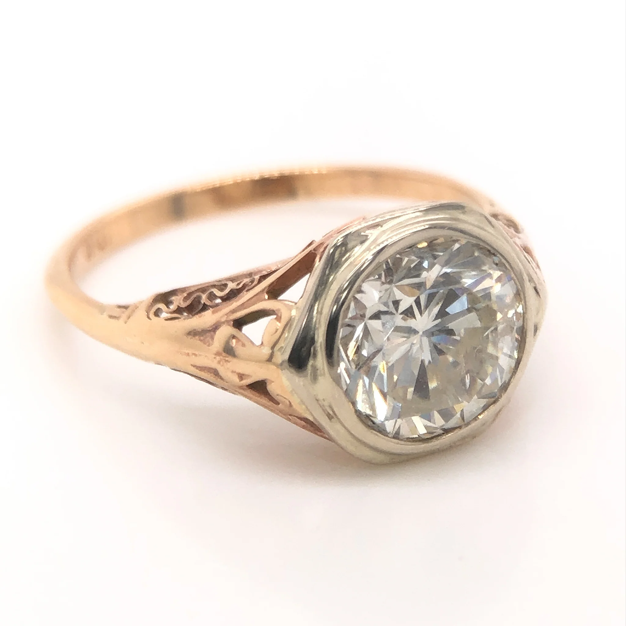 2.15 Vintage Diamond Engagement Ring in 10k Yellow Gold - Image 3