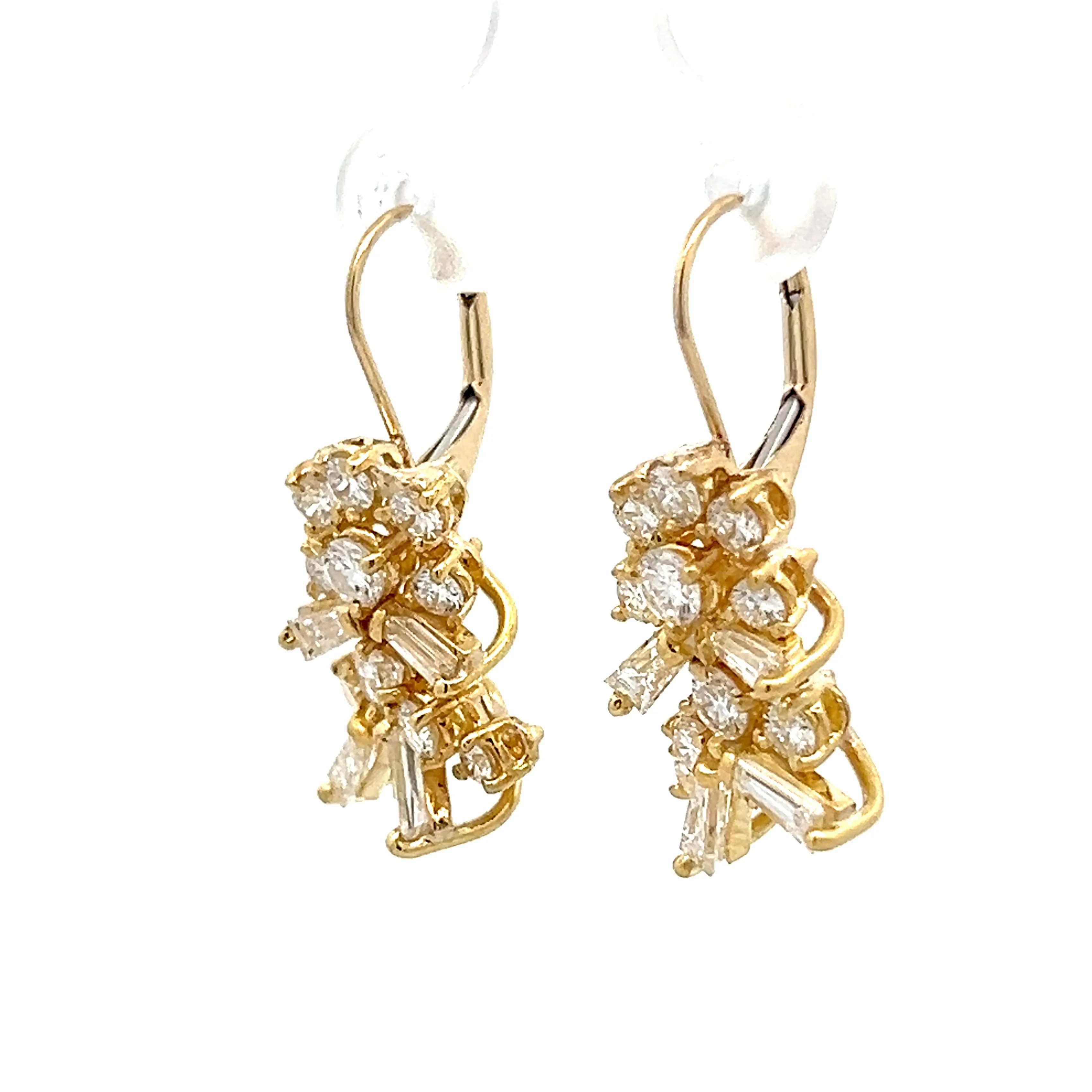 2.22 Round & Baguette Diamond Earrings in 18k - Image 2