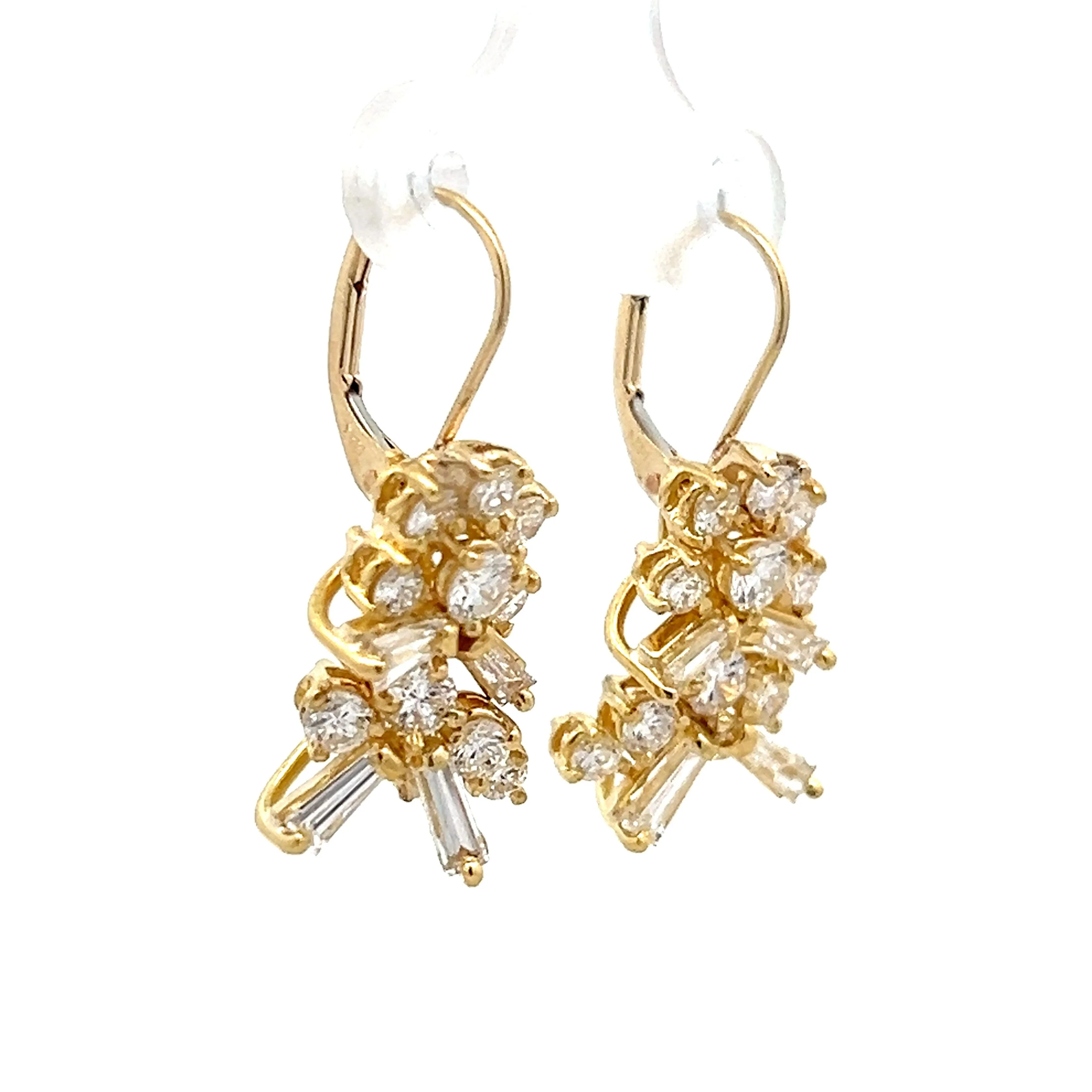 2.22 Round & Baguette Diamond Earrings in 18k - Image 3