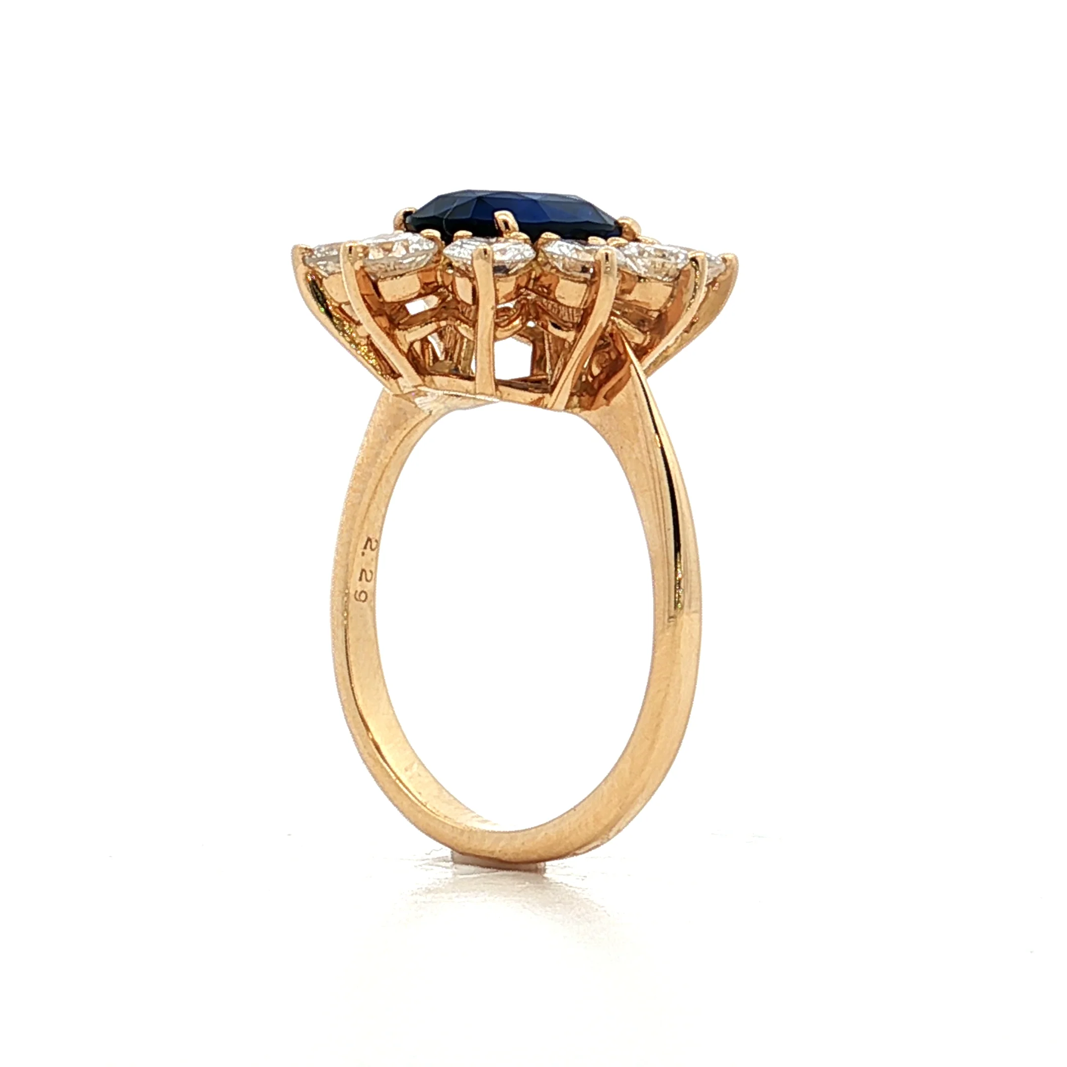 2.29 Oval Blue Sapphire & Diamond Cocktail Ring 18k - Image 5