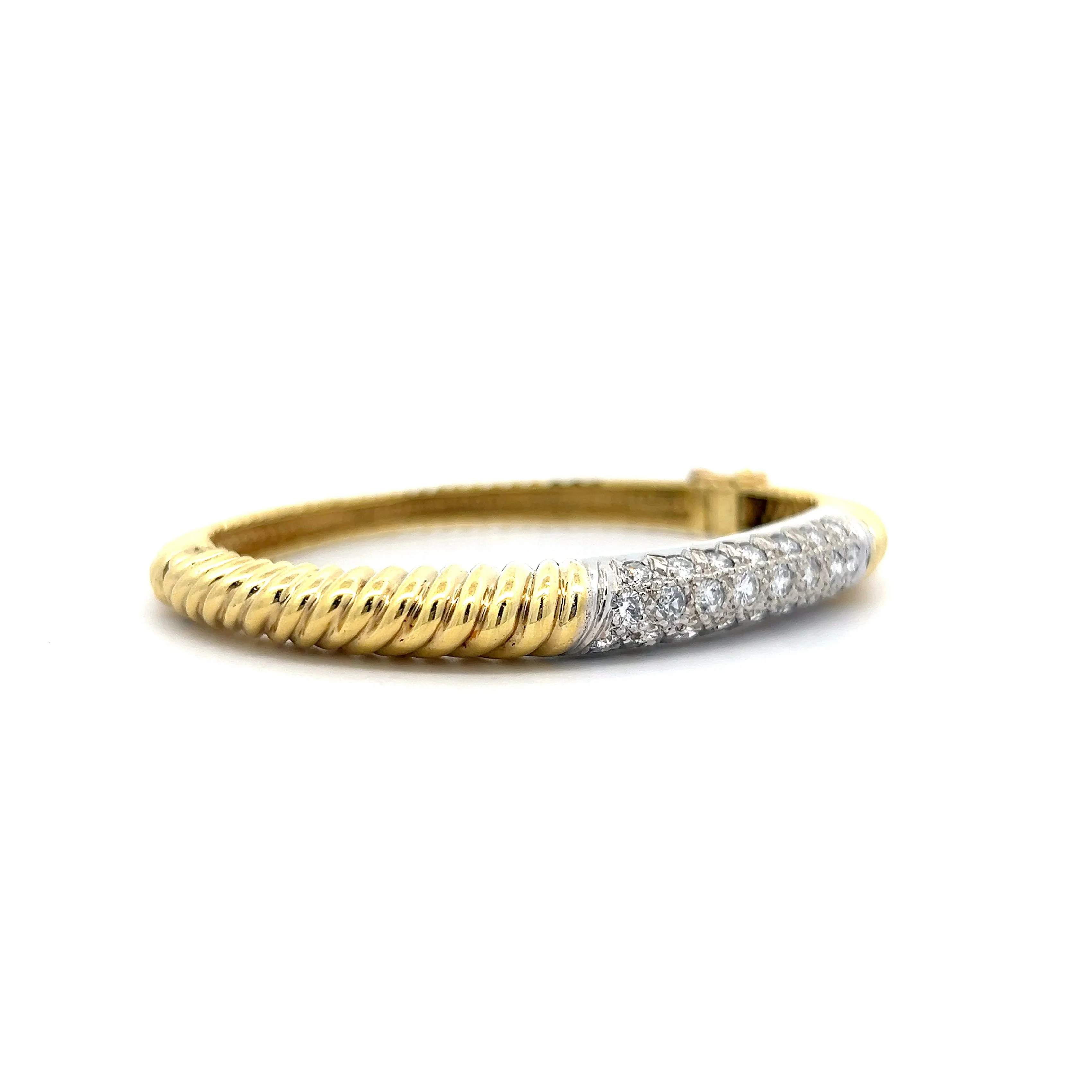 2.30 Diamond Twisted Rope Bangle Bracelet in 18k - Image 3