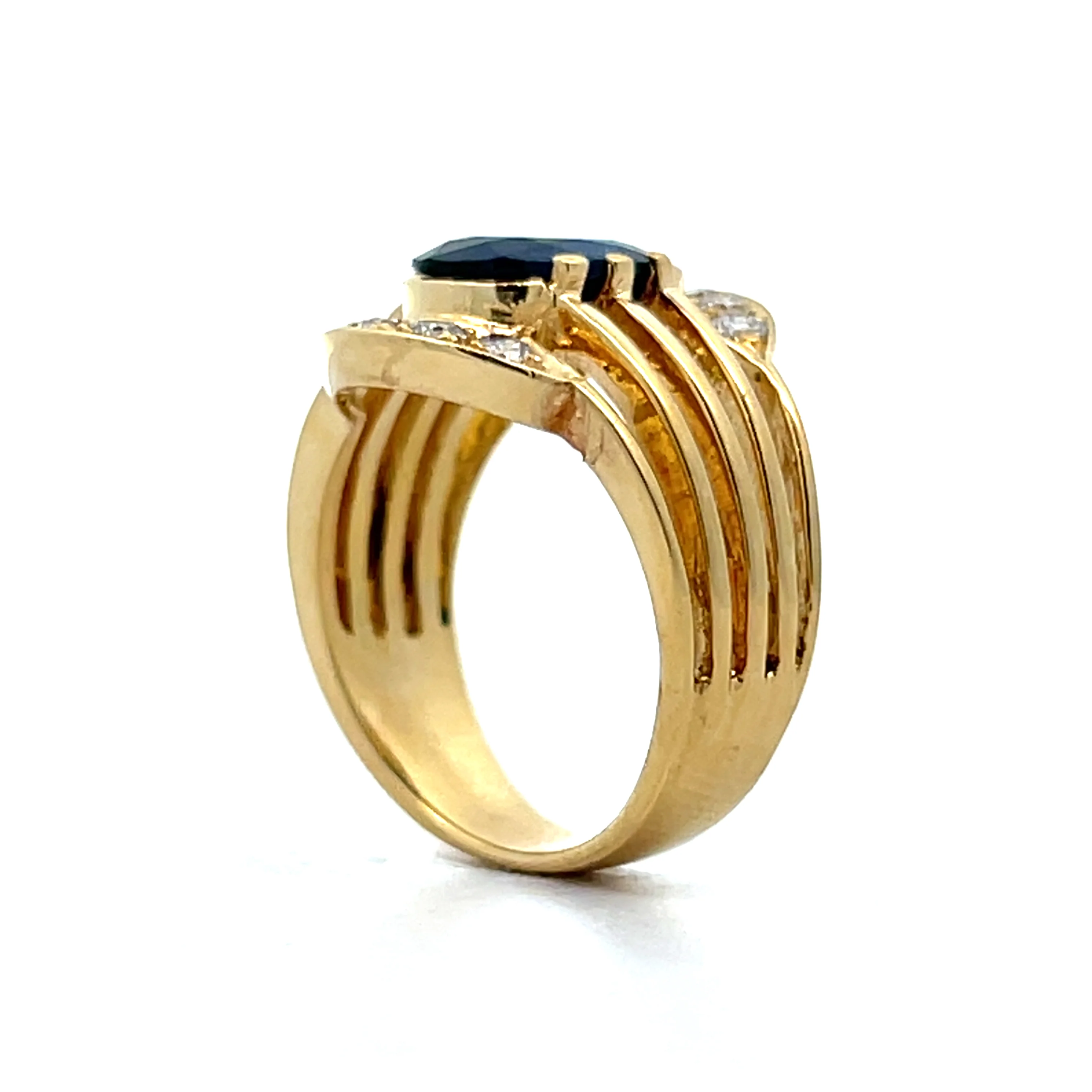 2.35 Oval Sapphire Cocktail Ring in 18k Yellow Gold - Image 5