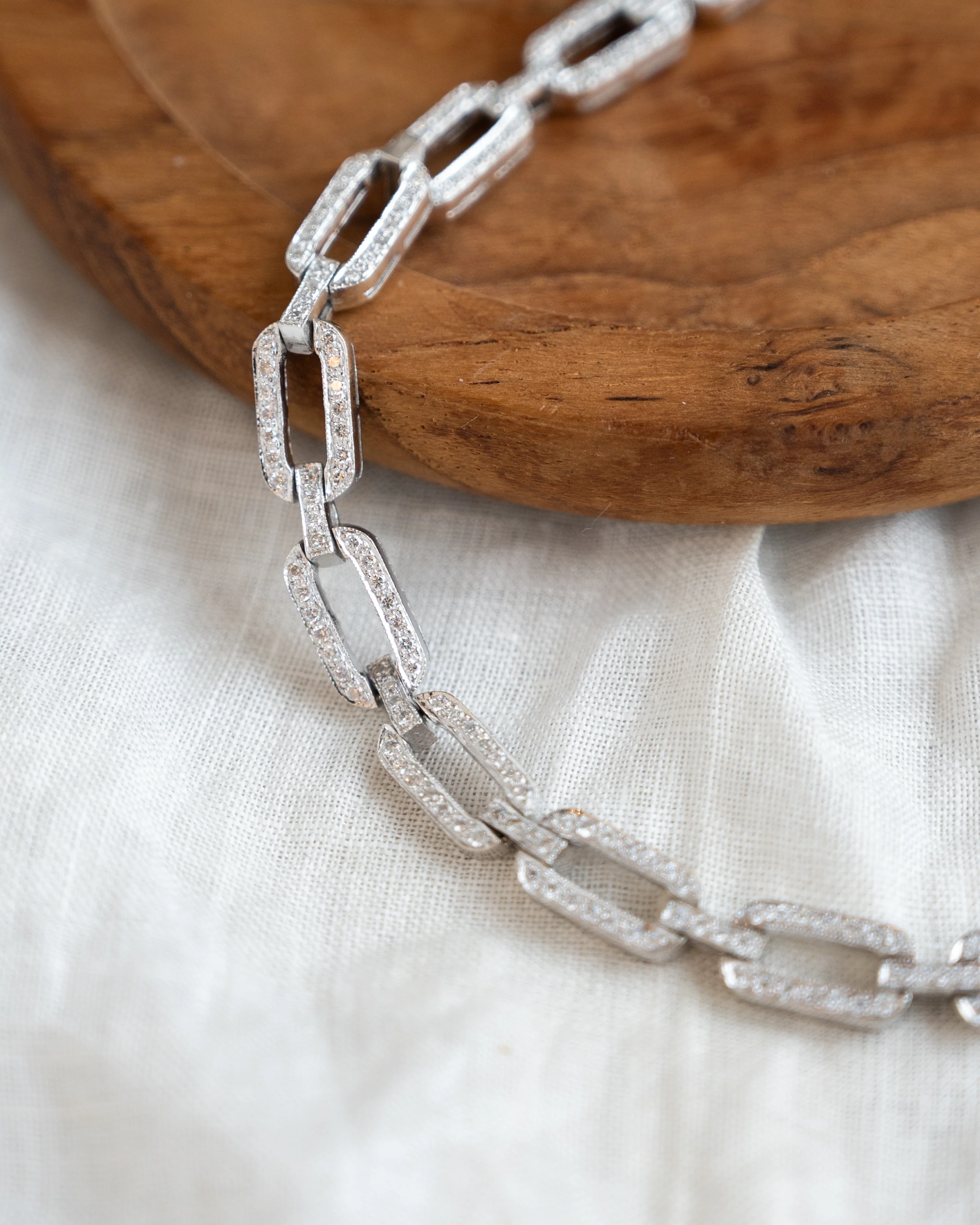 2.40 Geometric Pave Diamond Link Bracelet 18k - Image 5