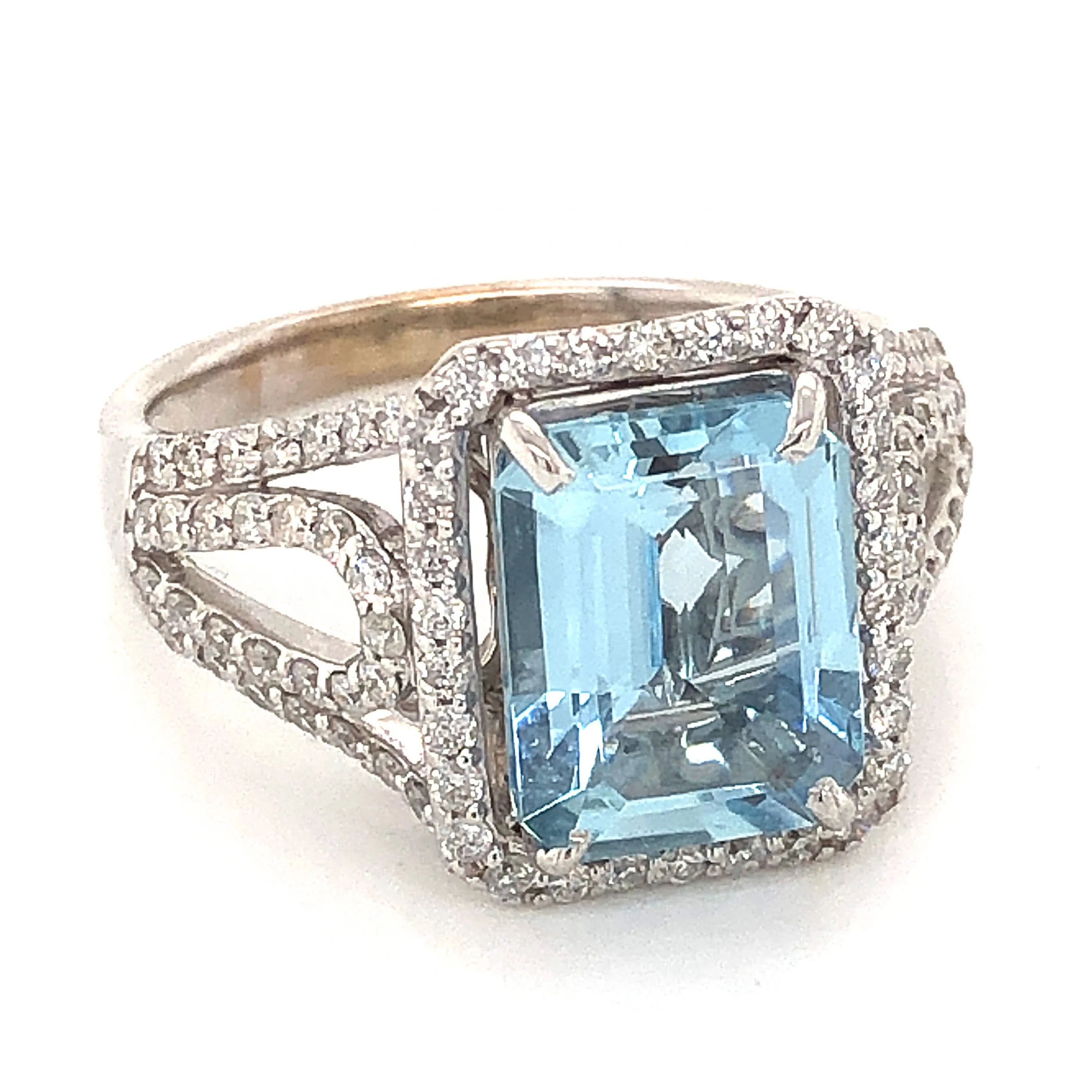 2.50 Aquamarine Ring w/ Diamond Accents in 14k White Gold - Image 3