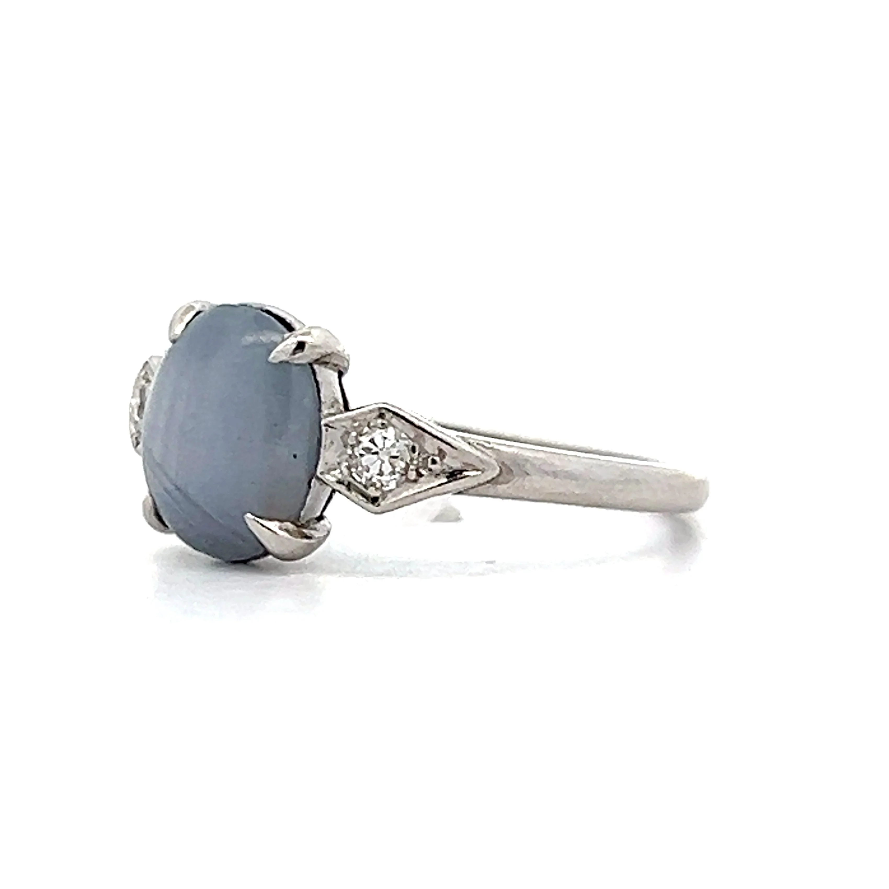 2.52 Art Deco Oval Cabochon Star Sapphire in Platinum - Image 2