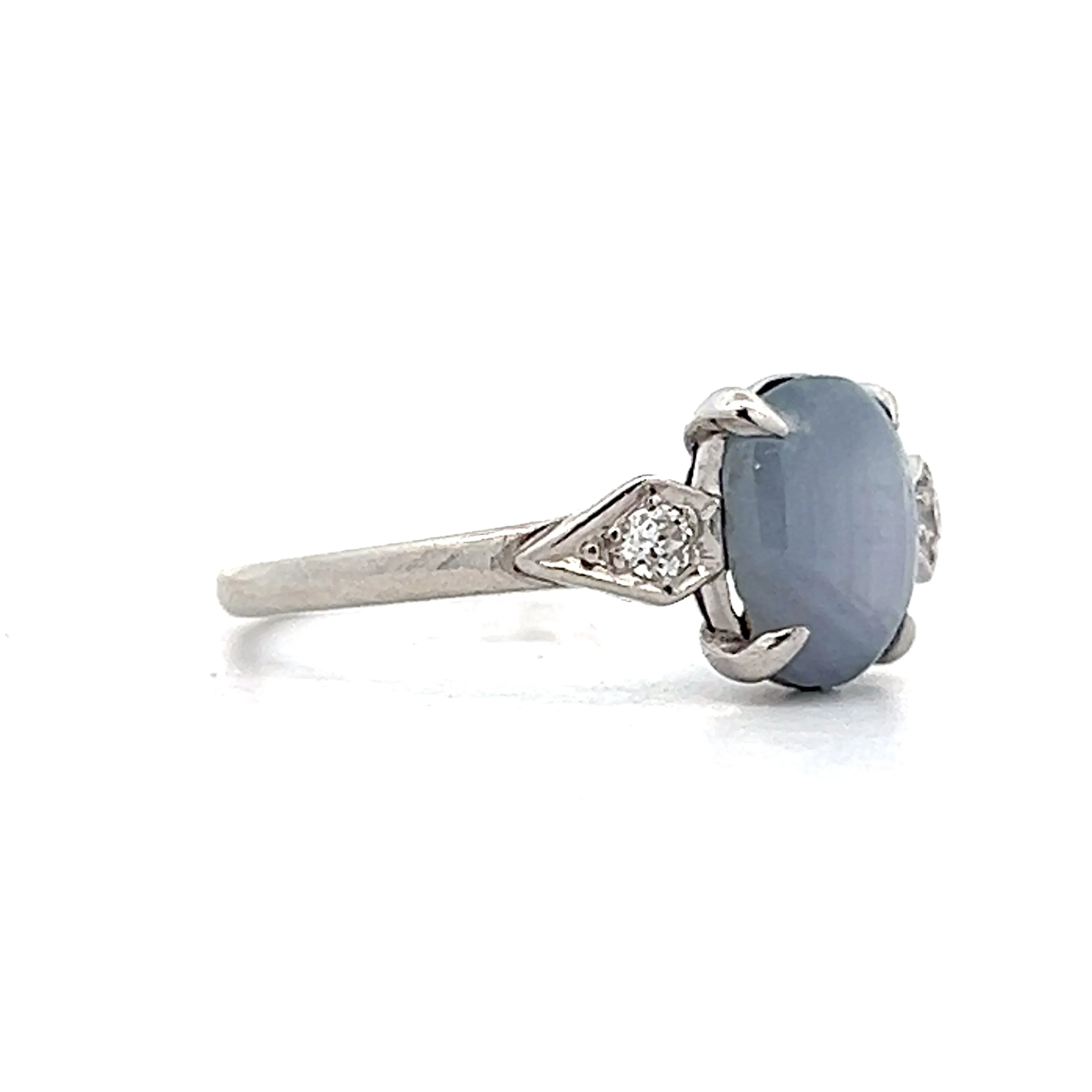 2.52 Art Deco Oval Cabochon Star Sapphire in Platinum - Image 3