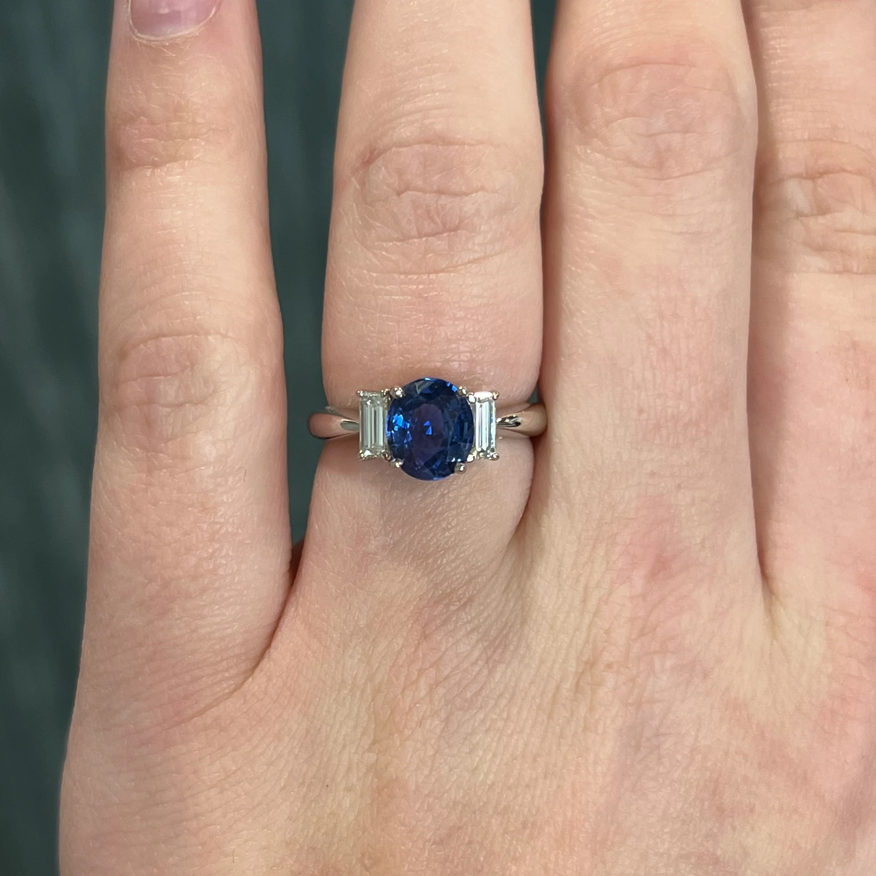 2.59 No Heat Sapphire & Diamond Engagement Ring in Platinum - Image 6