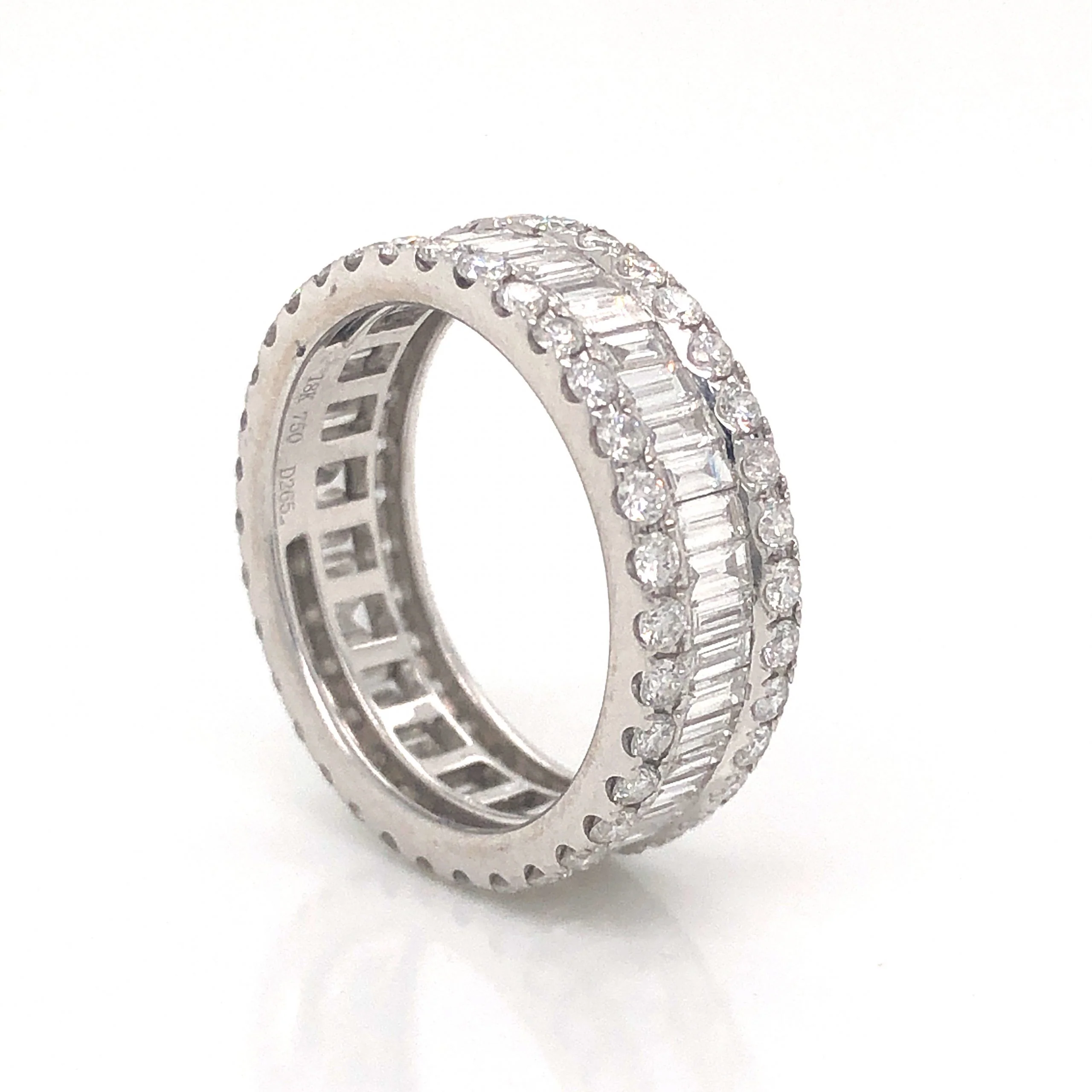 2.65 Baguette & Round Cut Diamond Eternity Band in 18k White Gold - Image 3