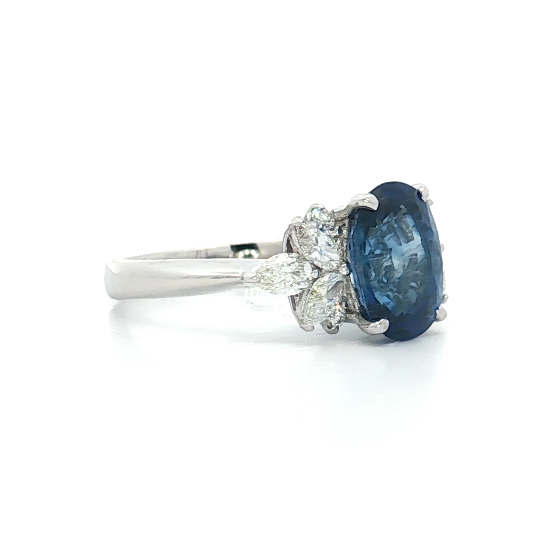 2.70 Oval Sapphire Engagement Ring in Platinum - Image 3