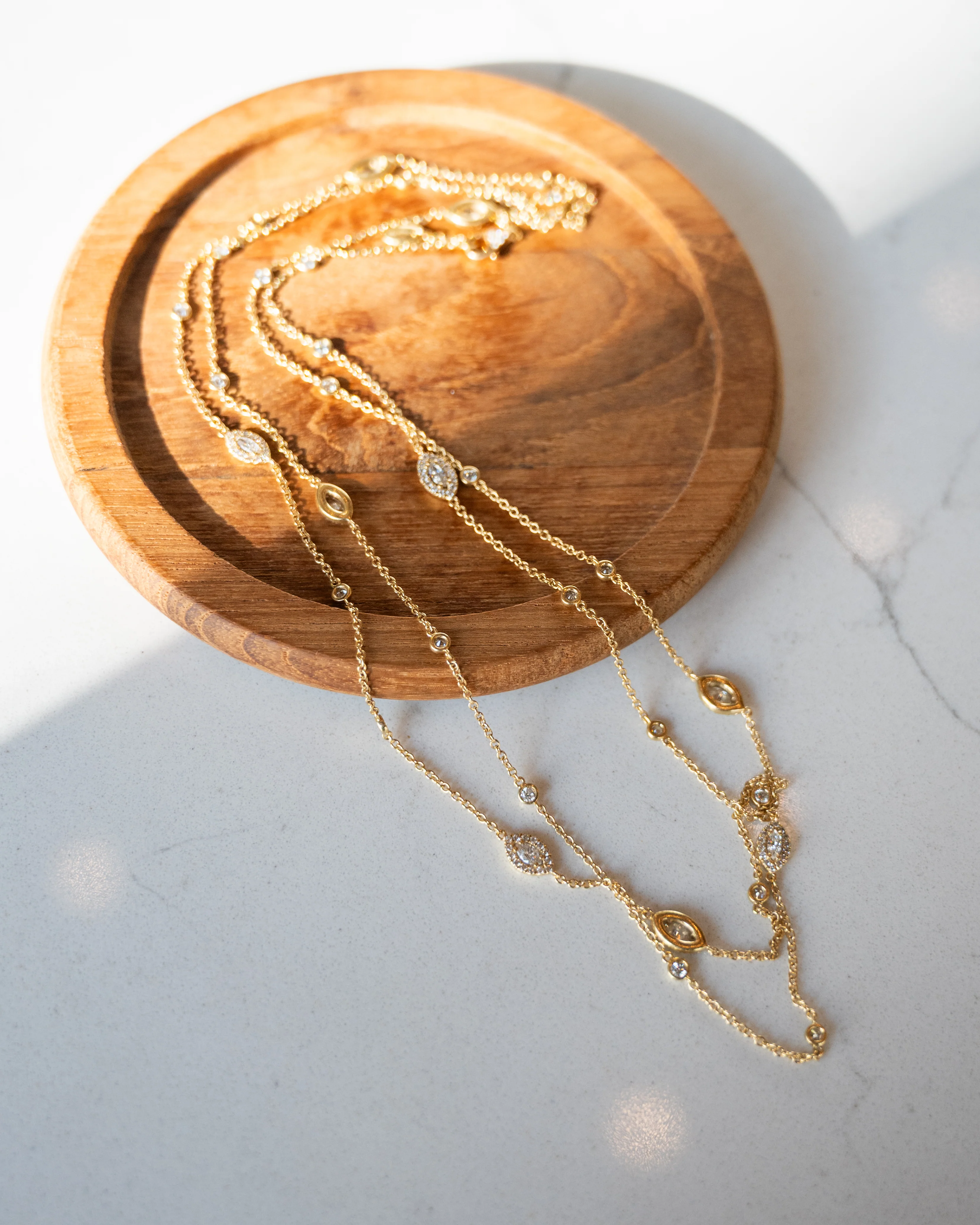 2.73 Marquise & Round Diamond Station Necklace 18k - Image 5