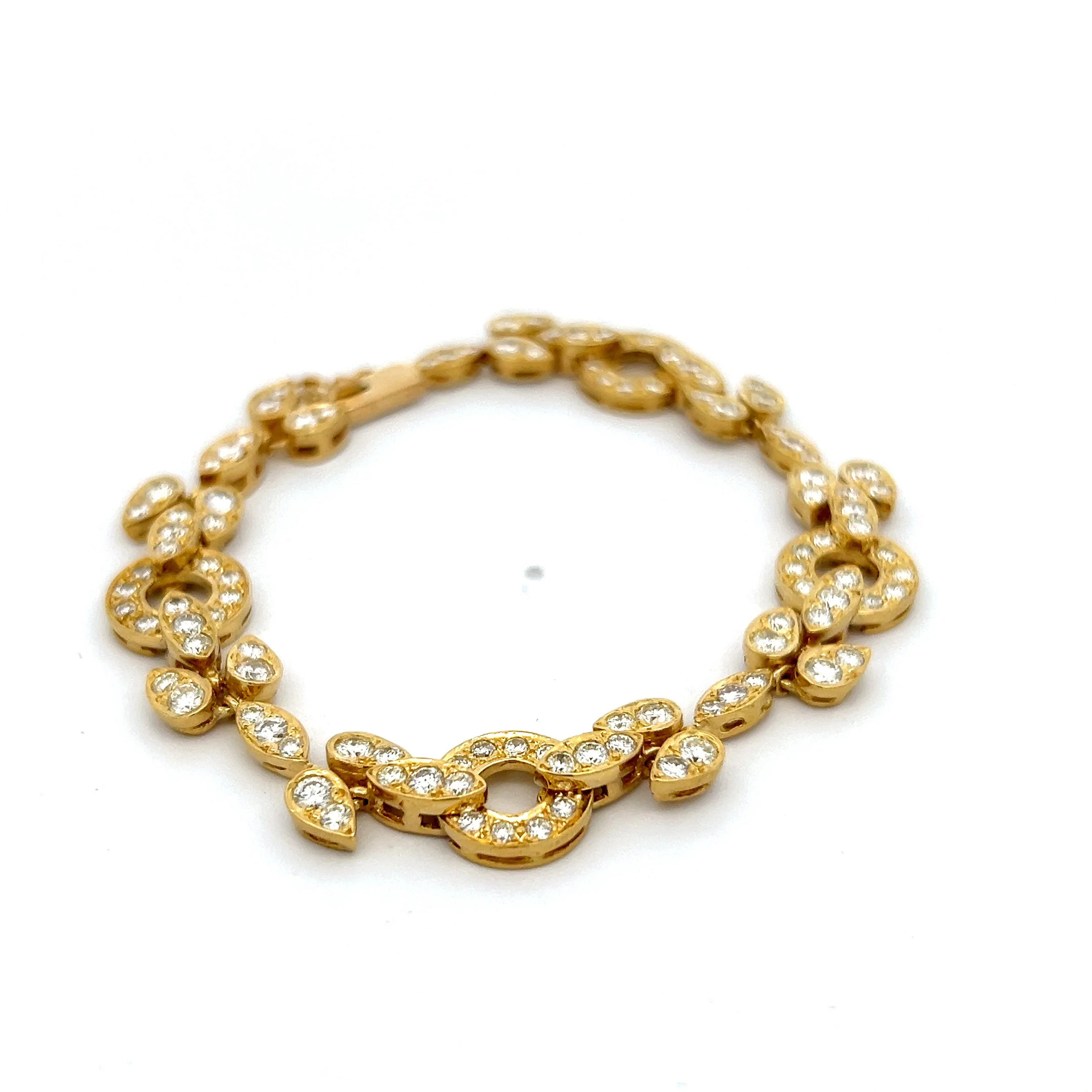 2.89 Diamond Leaf Bracelet in 18k Yellow Gold - Image 3