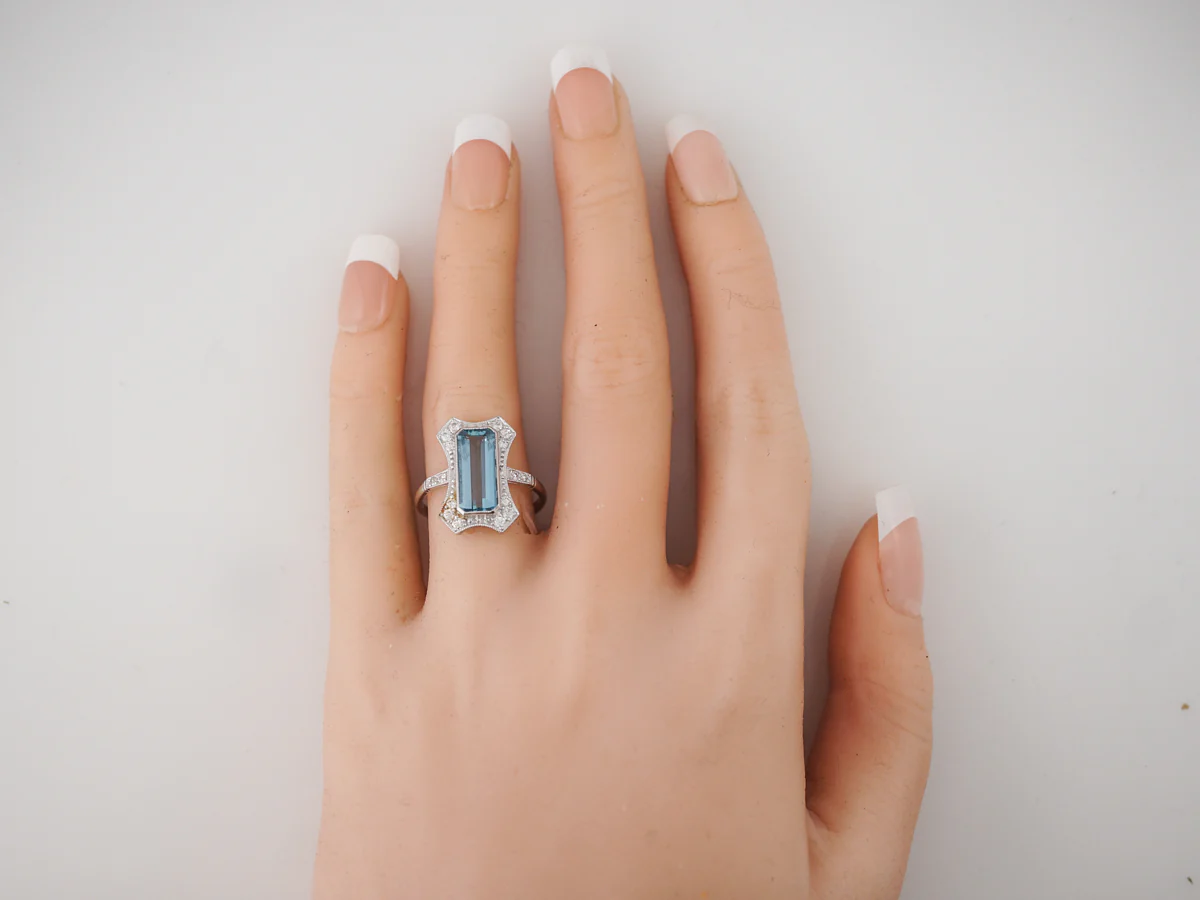 2 Carat Aquamarine & Diamond Cocktail Ring in Platinum - Image 5