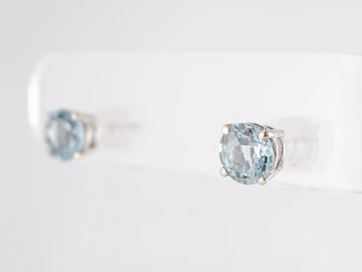 2 Carat Aquamarine Earrings in White Gold - Image 4