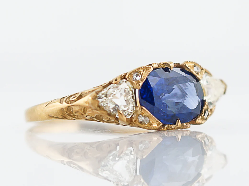 2 Carat Blue Sapphire Ring w/Trilliant Cut Diamonds - Image 2