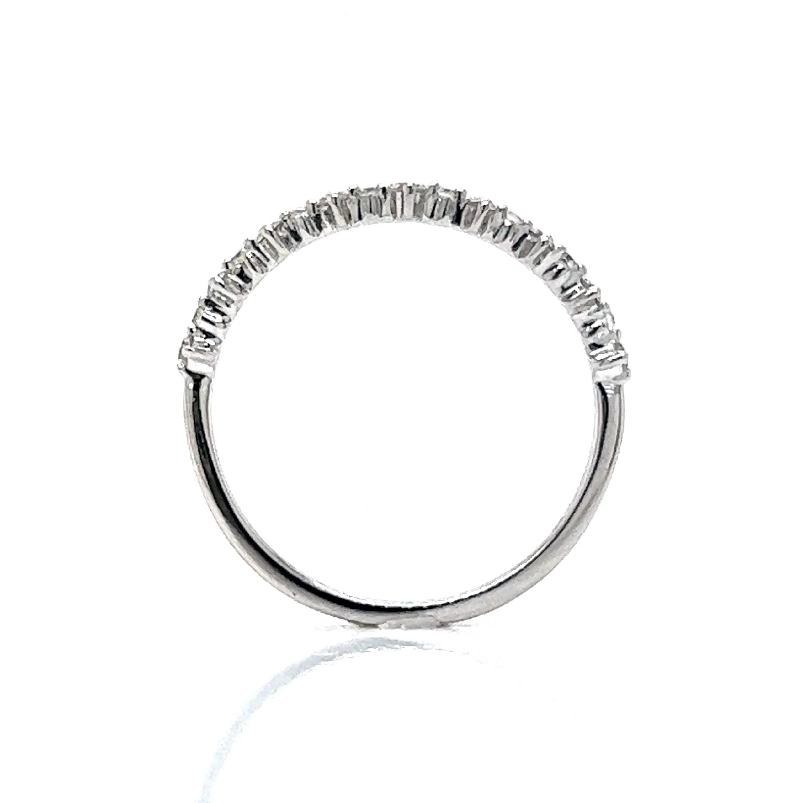 .20 Alternating Diamond Wedding Band in 14k White Gold - Image 4