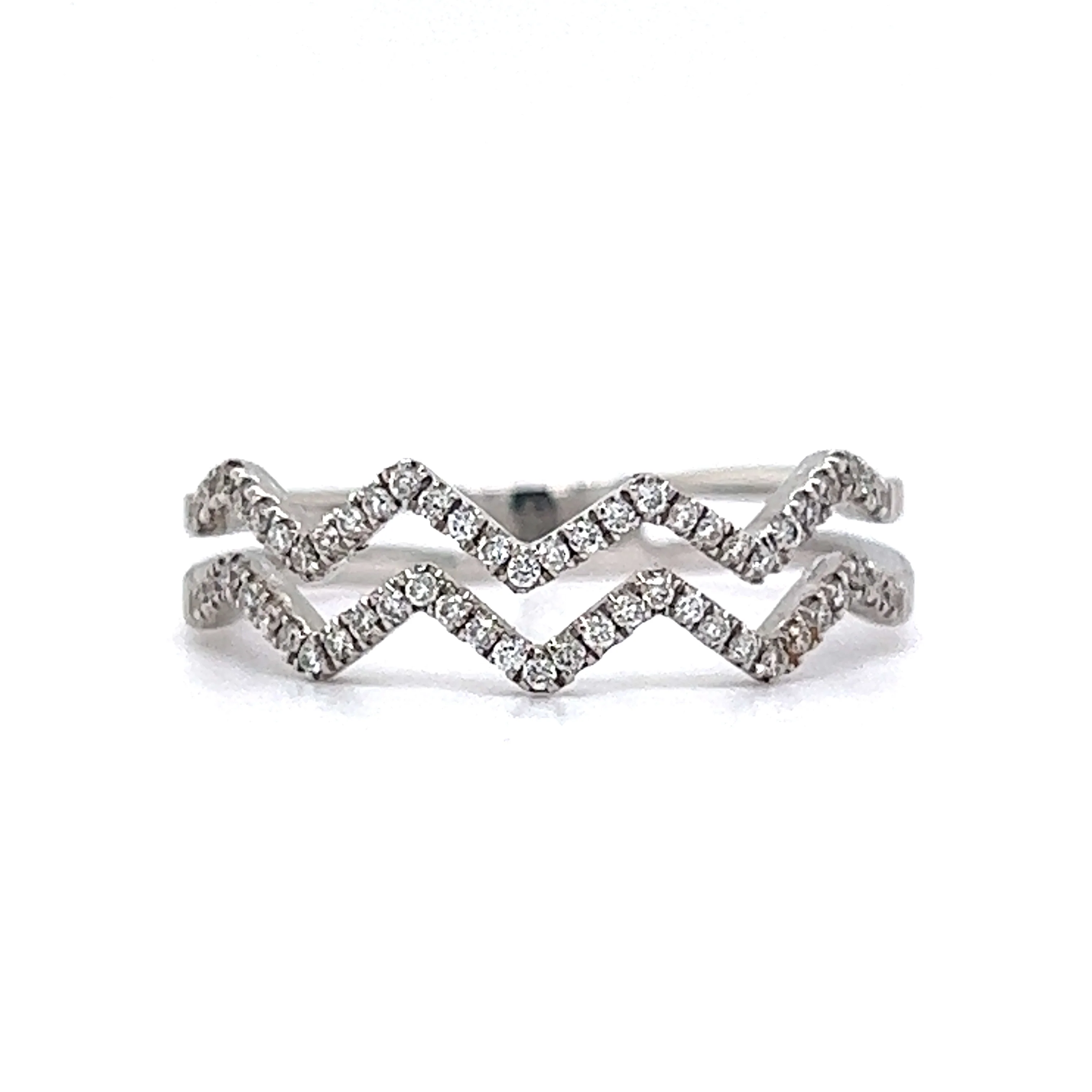 .20 Diamond Chevron Wedding Band in 18k White Gold