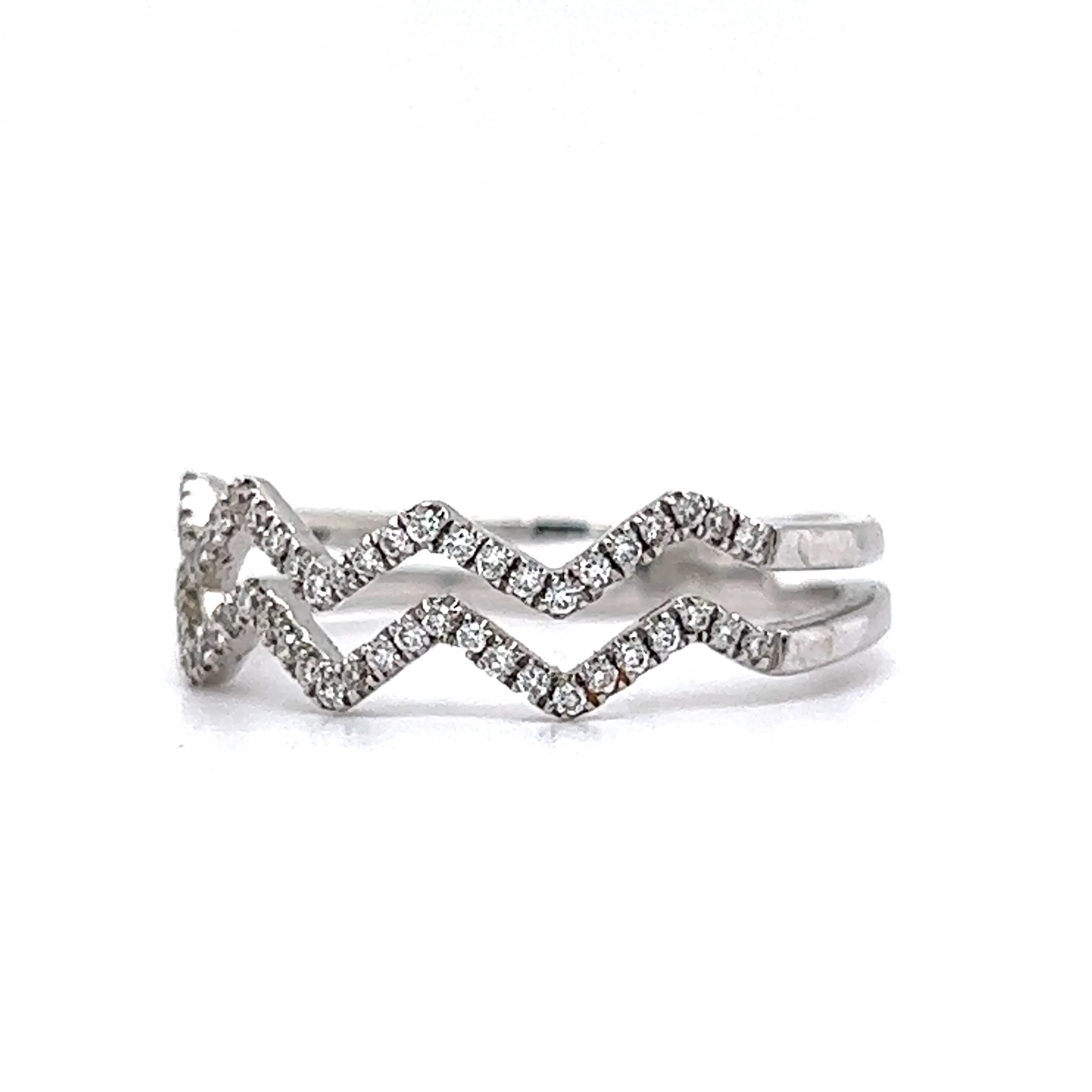 .20 Diamond Chevron Wedding Band in 18k White Gold - Image 2