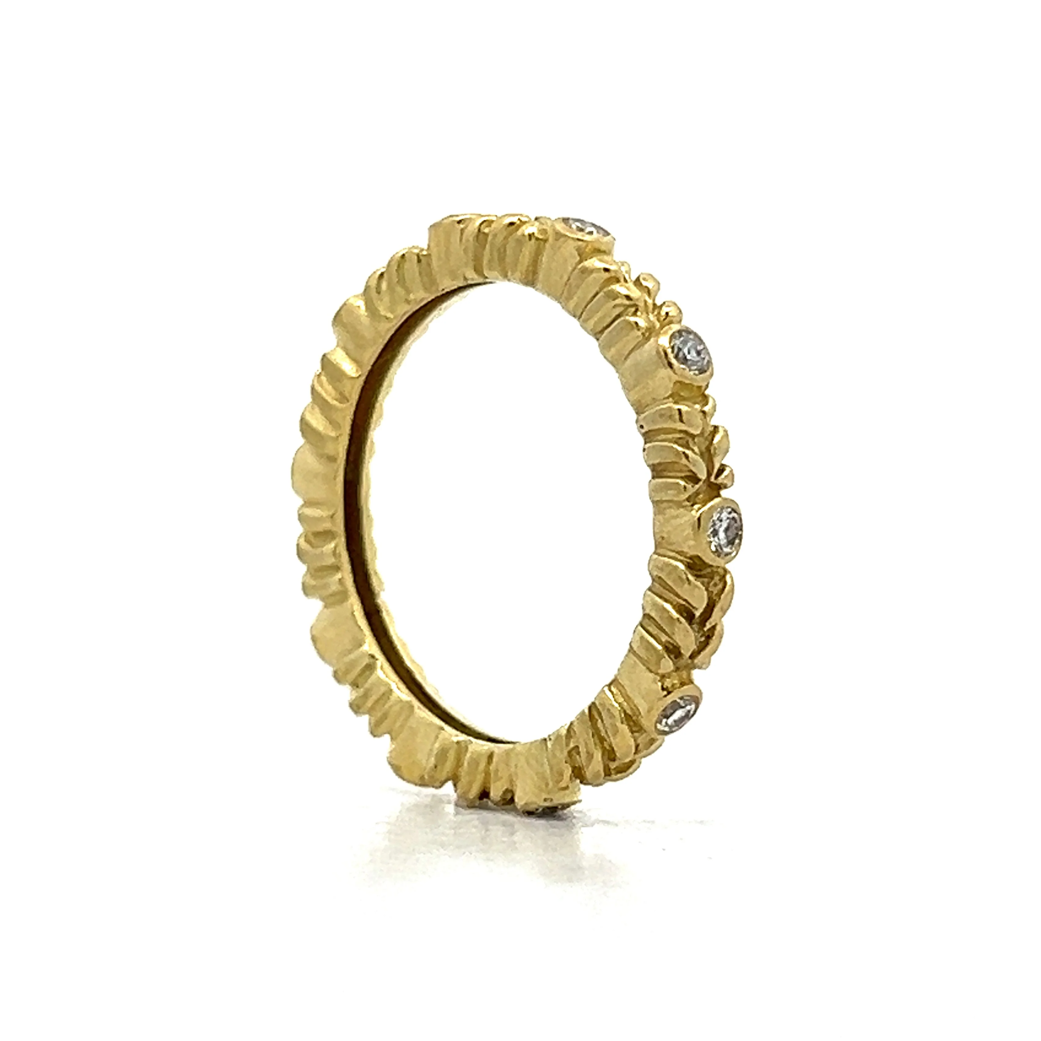 .20 Diamond Leaf Textured Eternity Band in 18k - Image 5