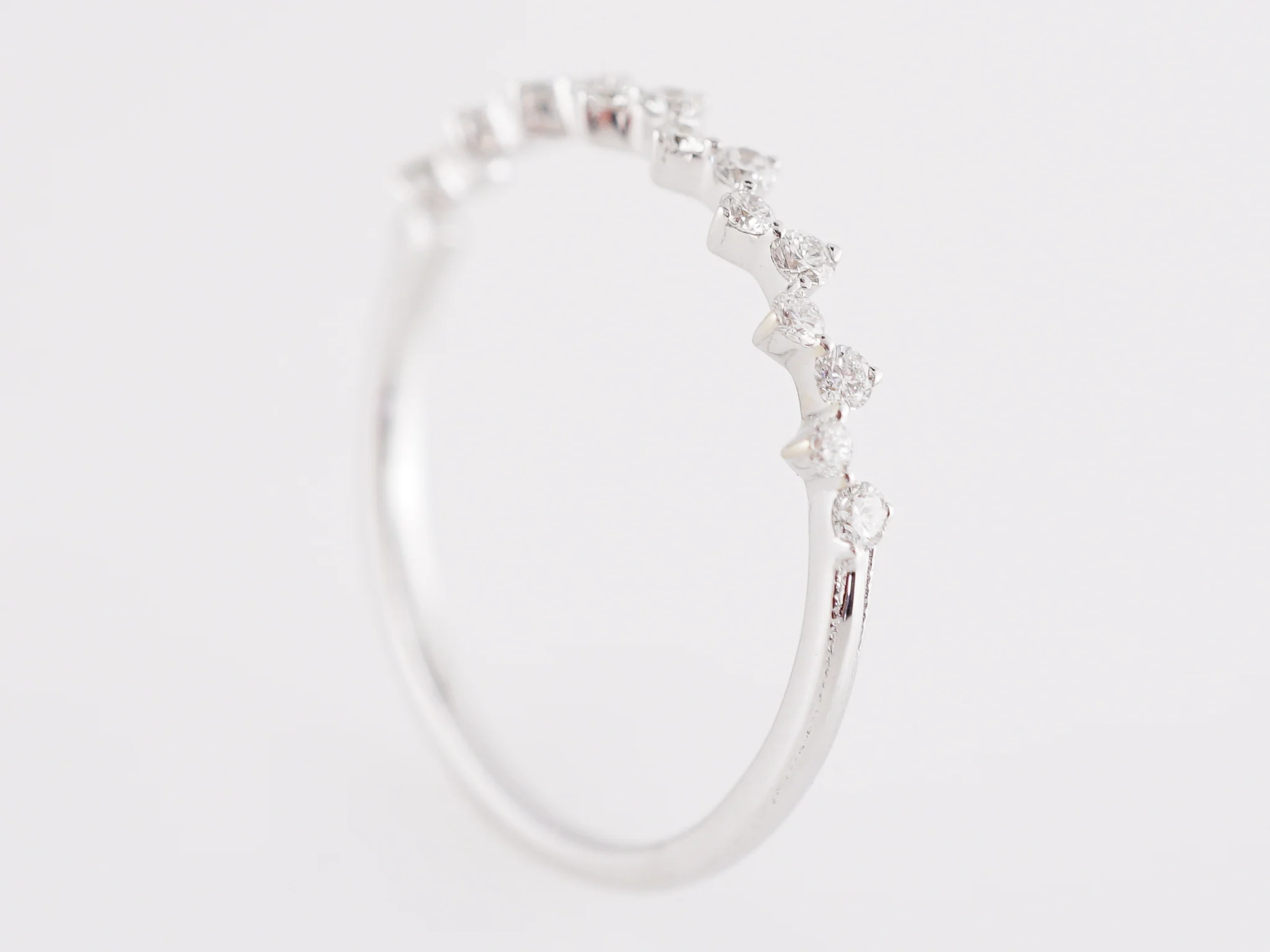 .20 Diamond Wedding Band in 18k White Gold - Image 4