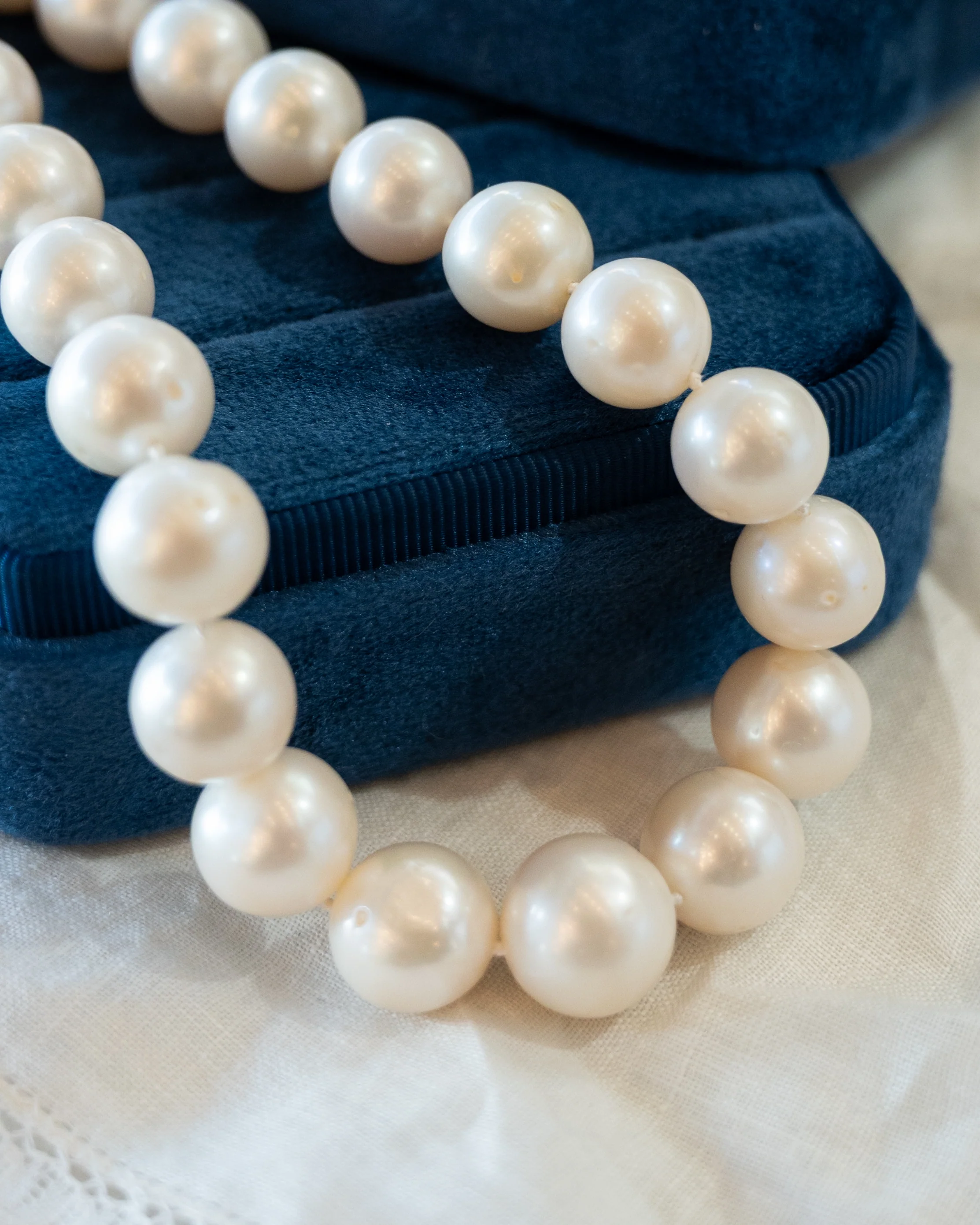 20" Freshwater Pearl Necklace 14k Yellow Gold - Image 5