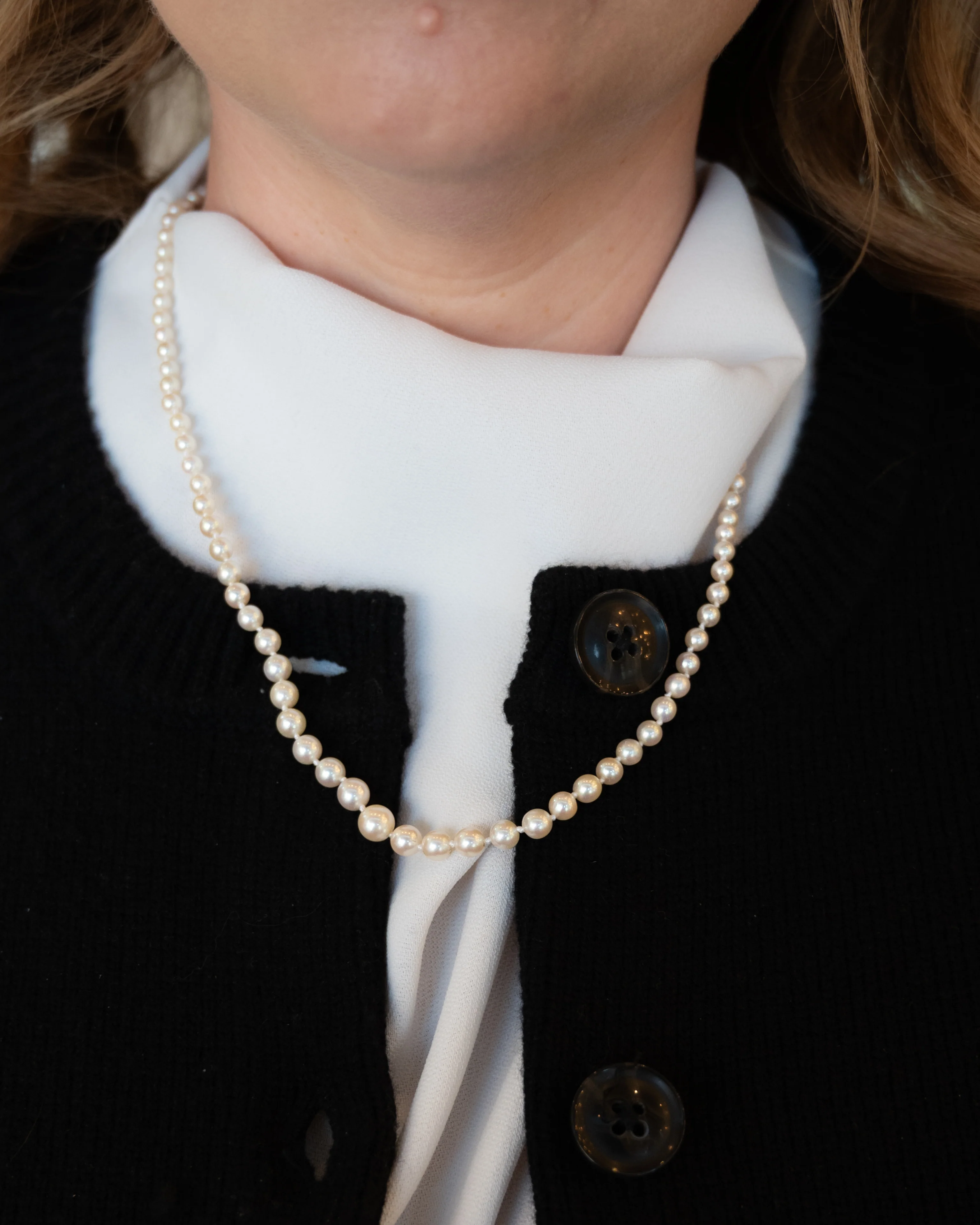 20" Graduated Pearl Necklace in 14k Yellow Gold - Image 6