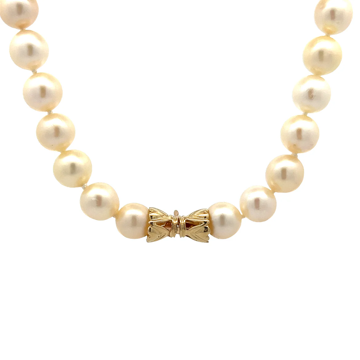 20 Inch Classic Pearl Necklace in 14k Yellow Gold - Image 4