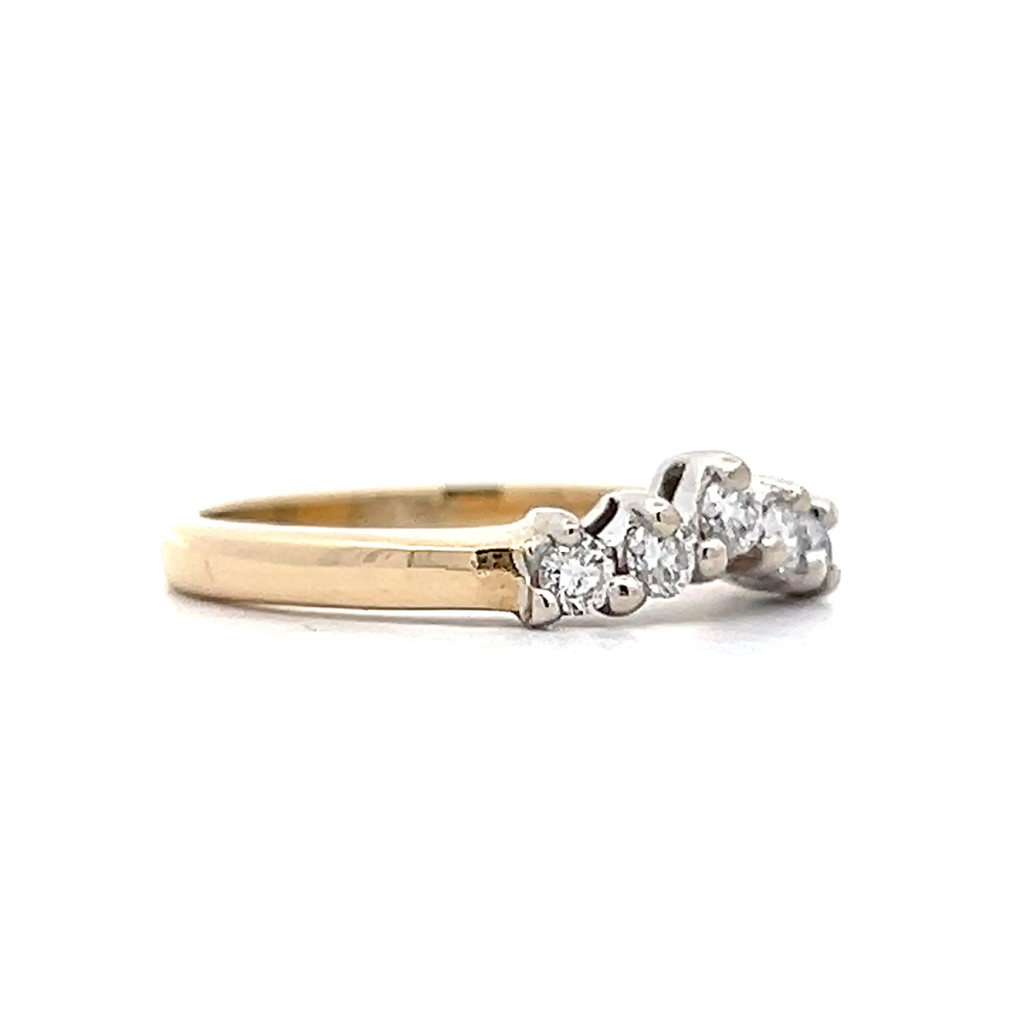 .20 Vintage Diamond Contoured Wedding Band in Yellow Gold - Image 3