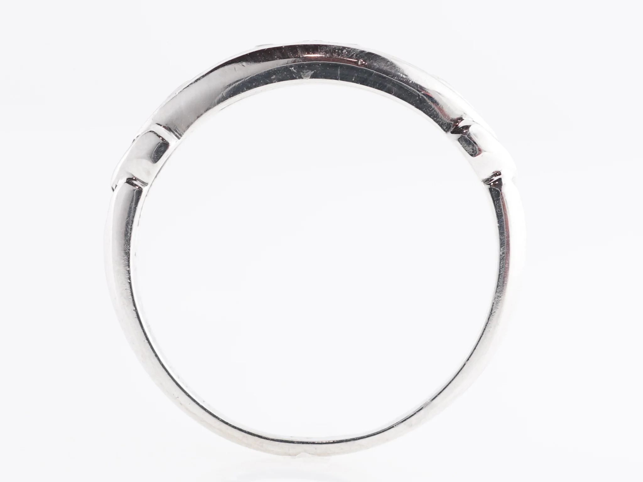.21 Vintage Deco Diamond Wedding Band in Platinum - Image 4