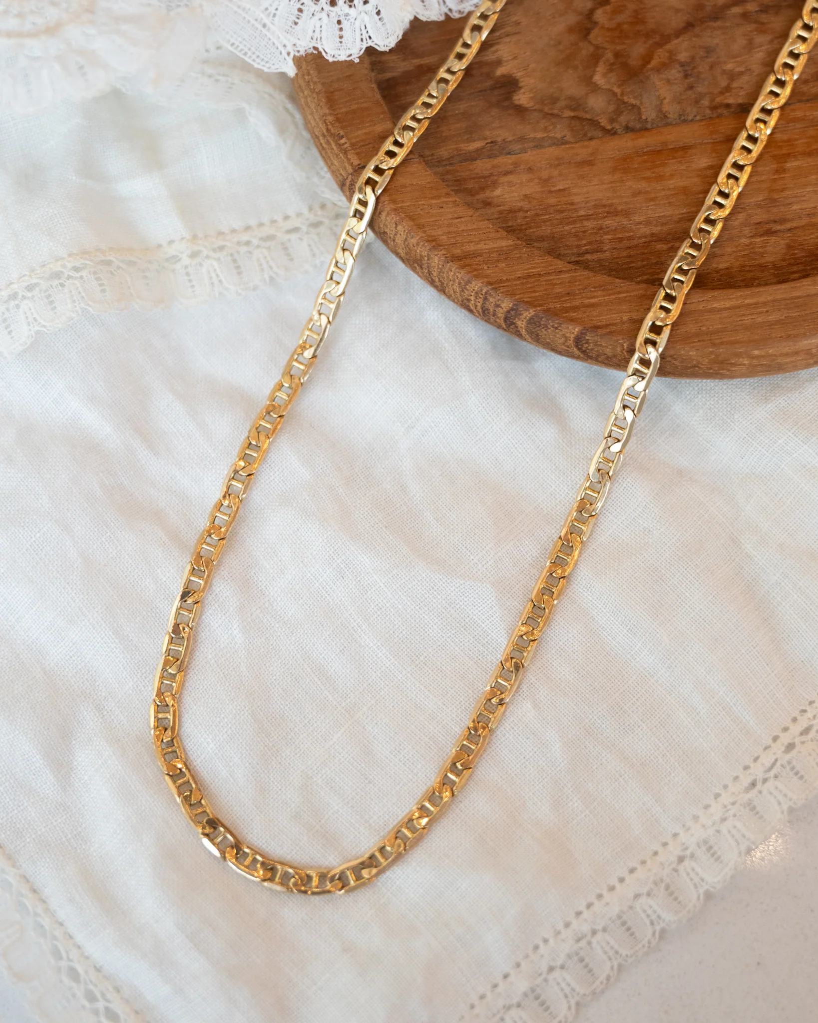 22 Inch Anchor Link Chain Necklace in 14k Yellow Gold - Image 5
