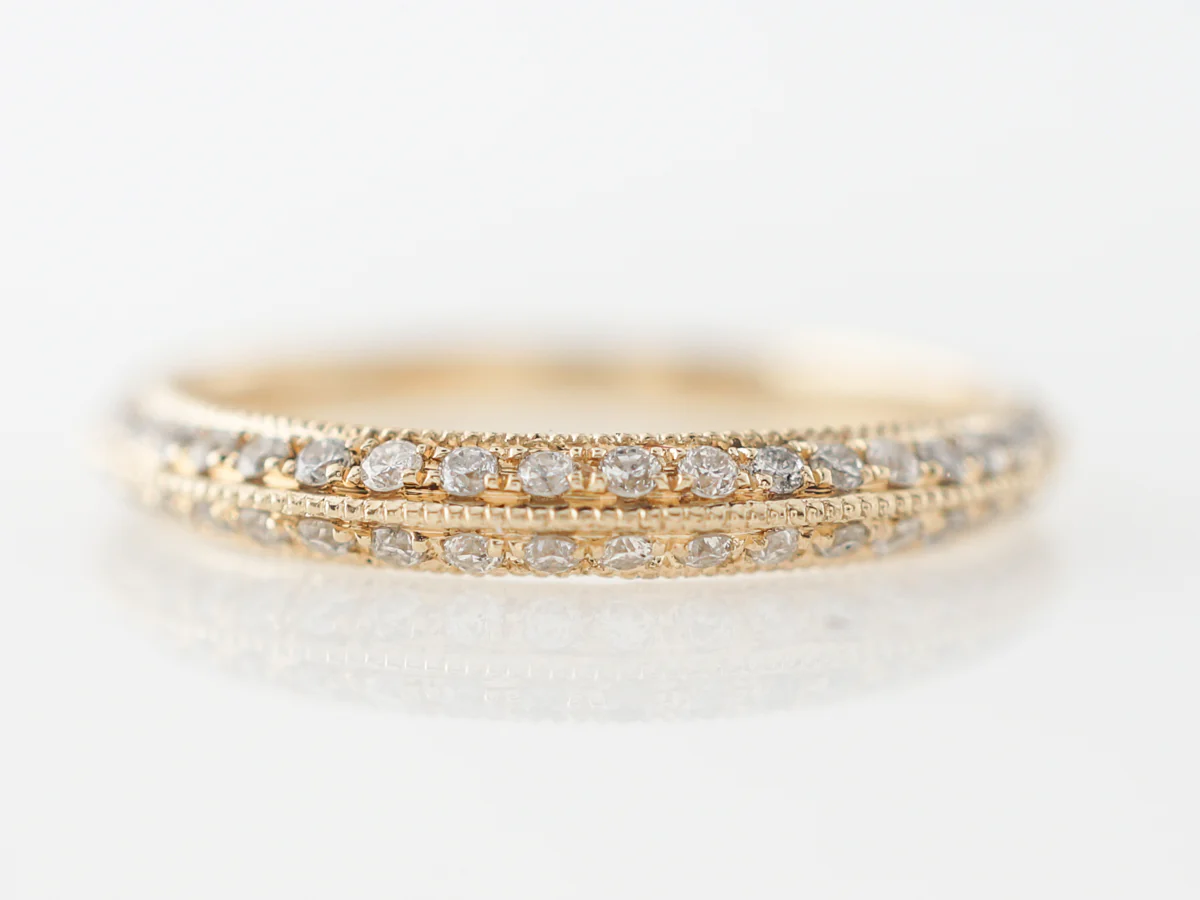 Knife Edge Wedding Band w/ Diamonds in Yellow Gold