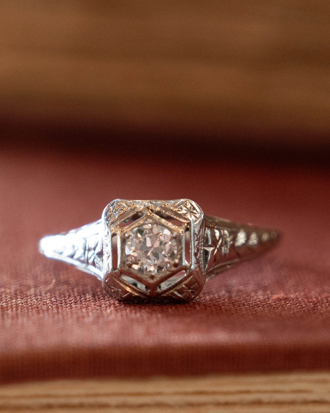 .24 Antique Deco Filigree Engagement Ring 18k - Image 6