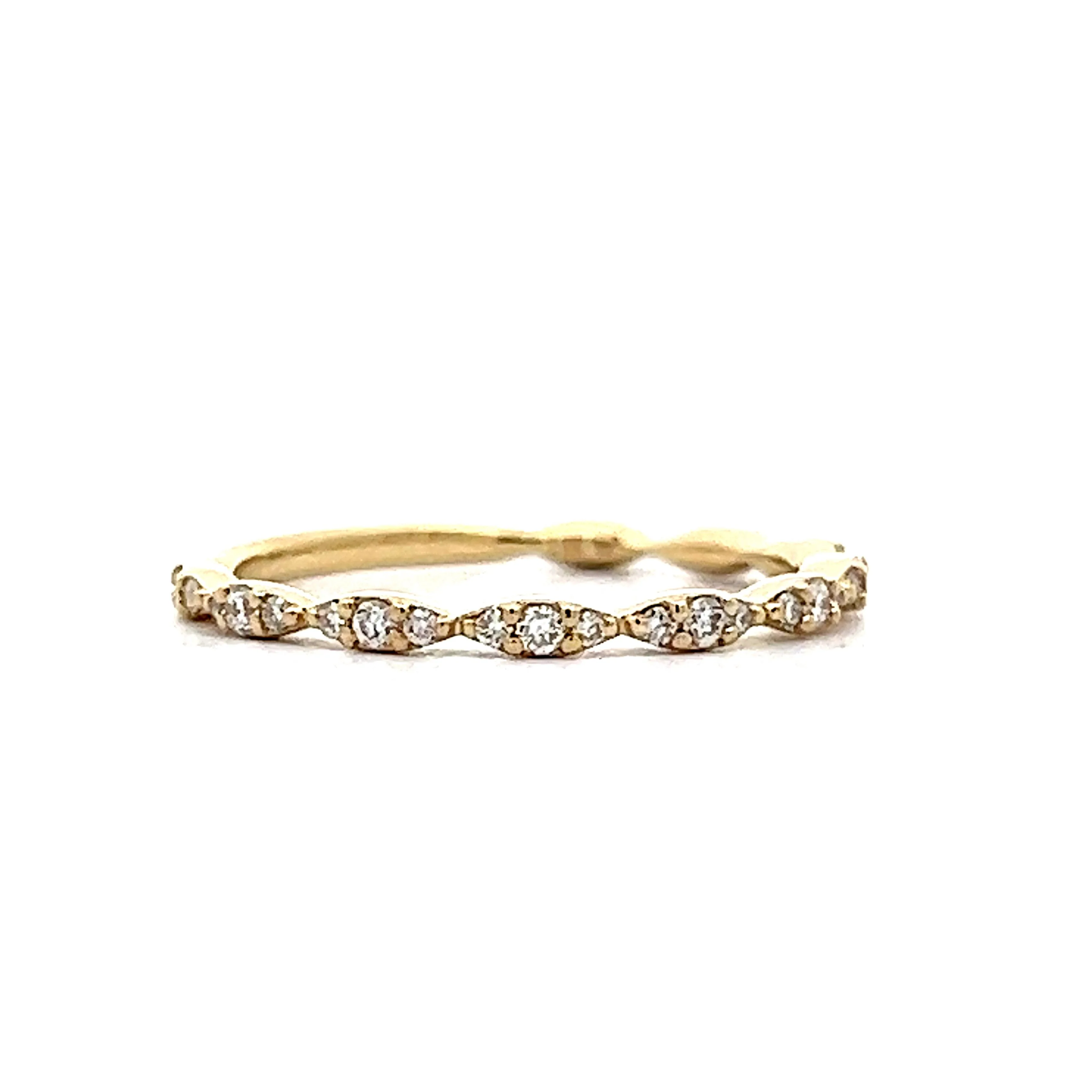 .24 Pave Diamond Wedding Band in 14k Yellow Gold - Image 3