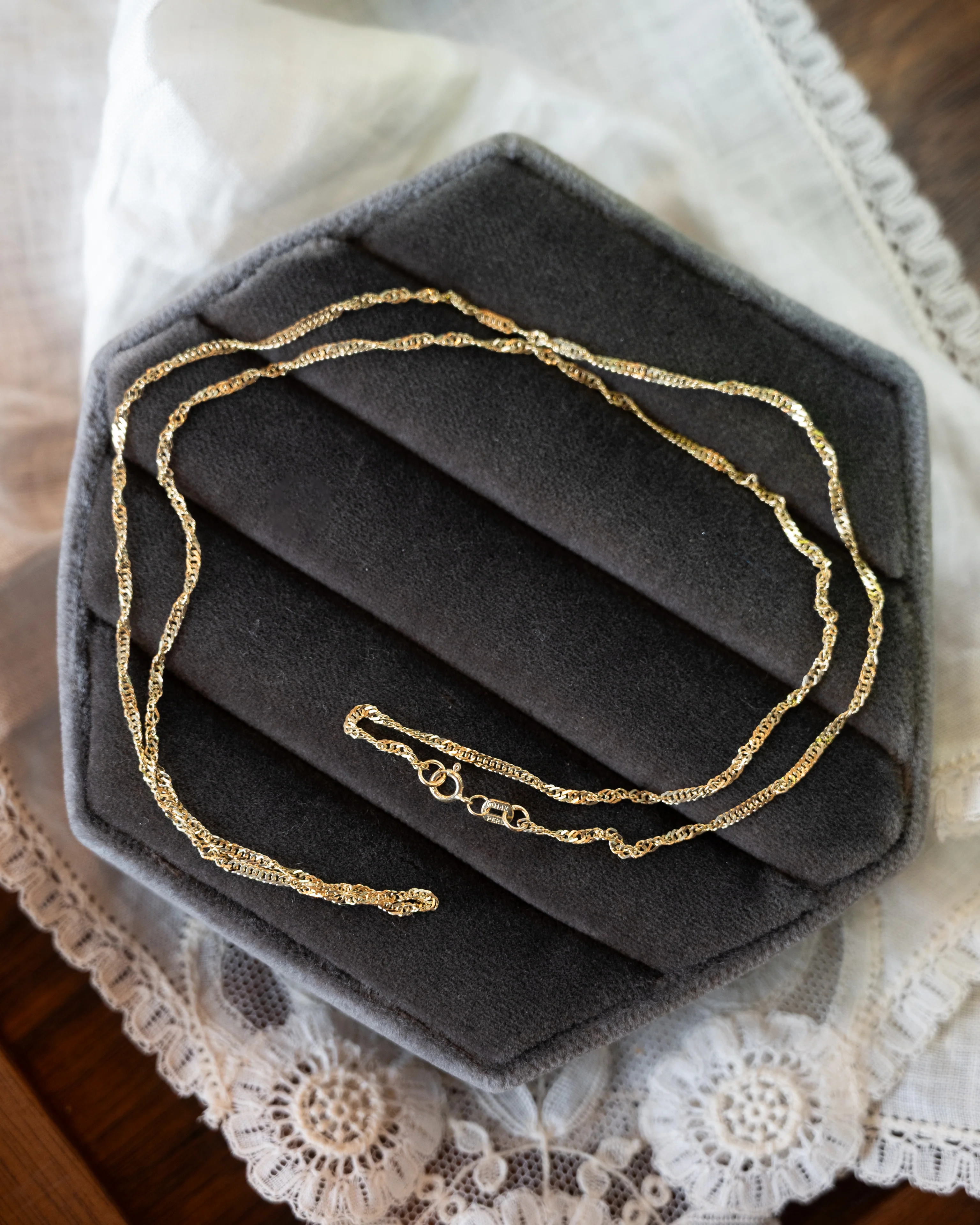 24" Singapore Style Chain Necklace in 14k - Image 5