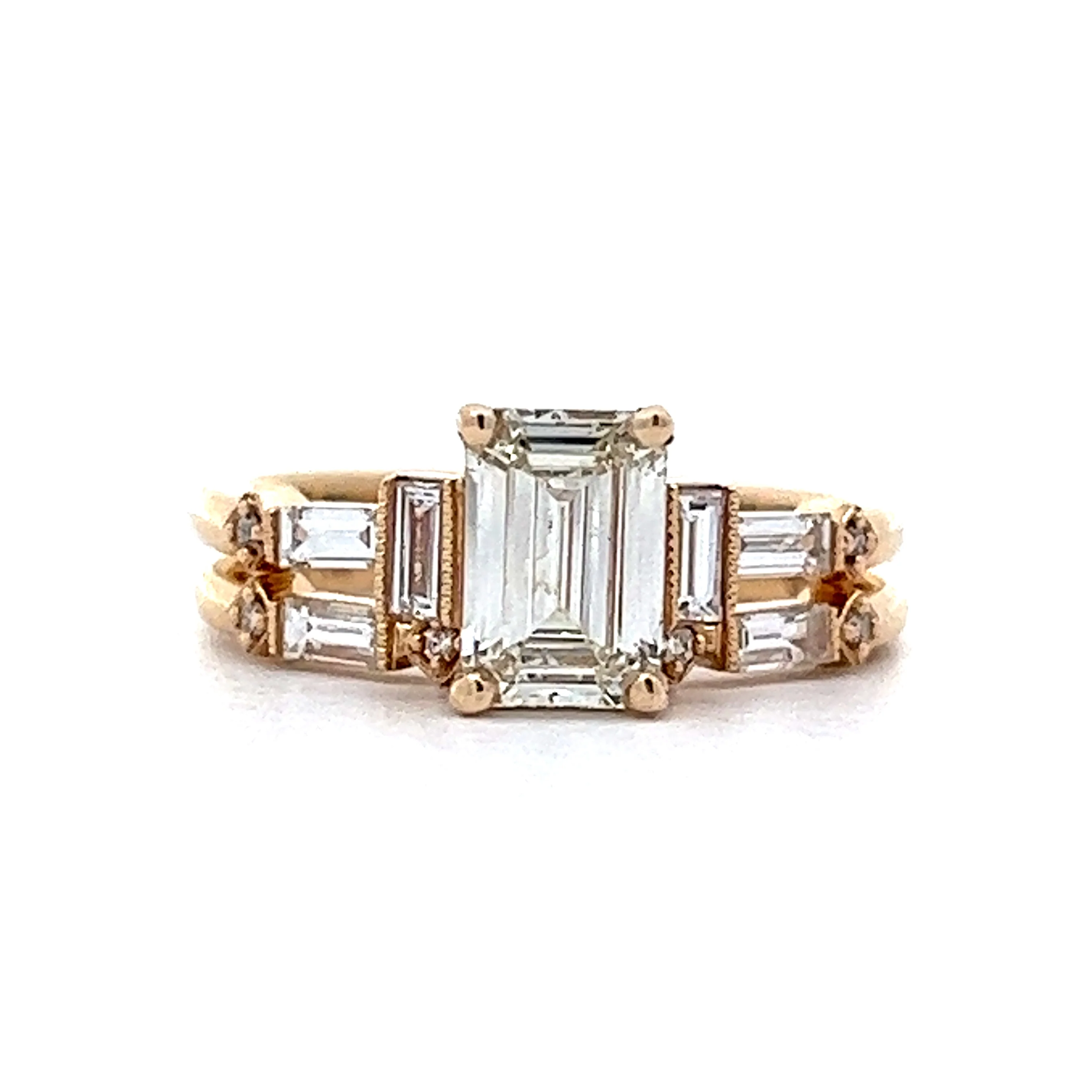Baguette & Round Diamond Wedding Band in 14k Yellow Gold - Image 6