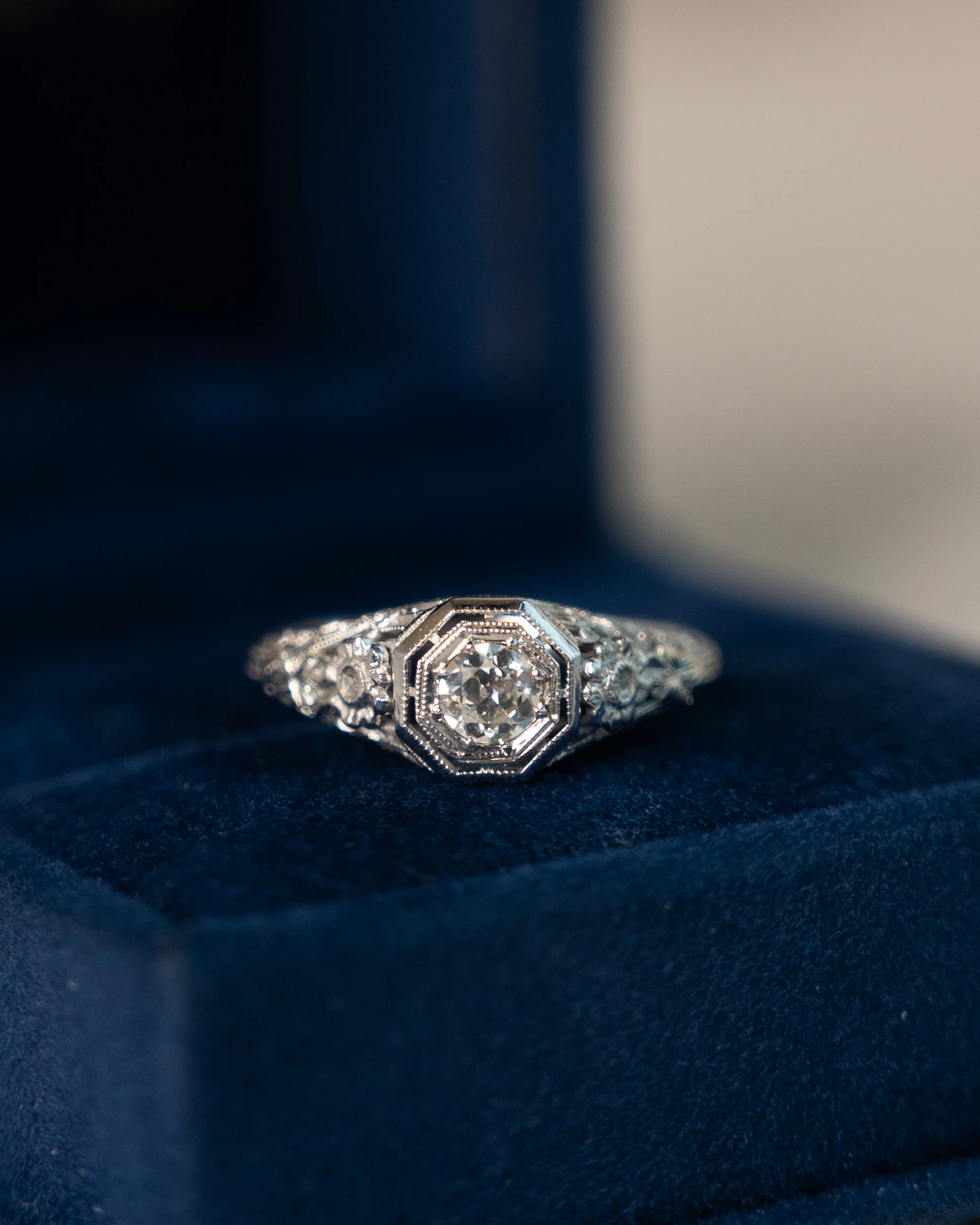 .25 Vintage Deco Diamond Filigree Engagement Ring 18k - Image 6