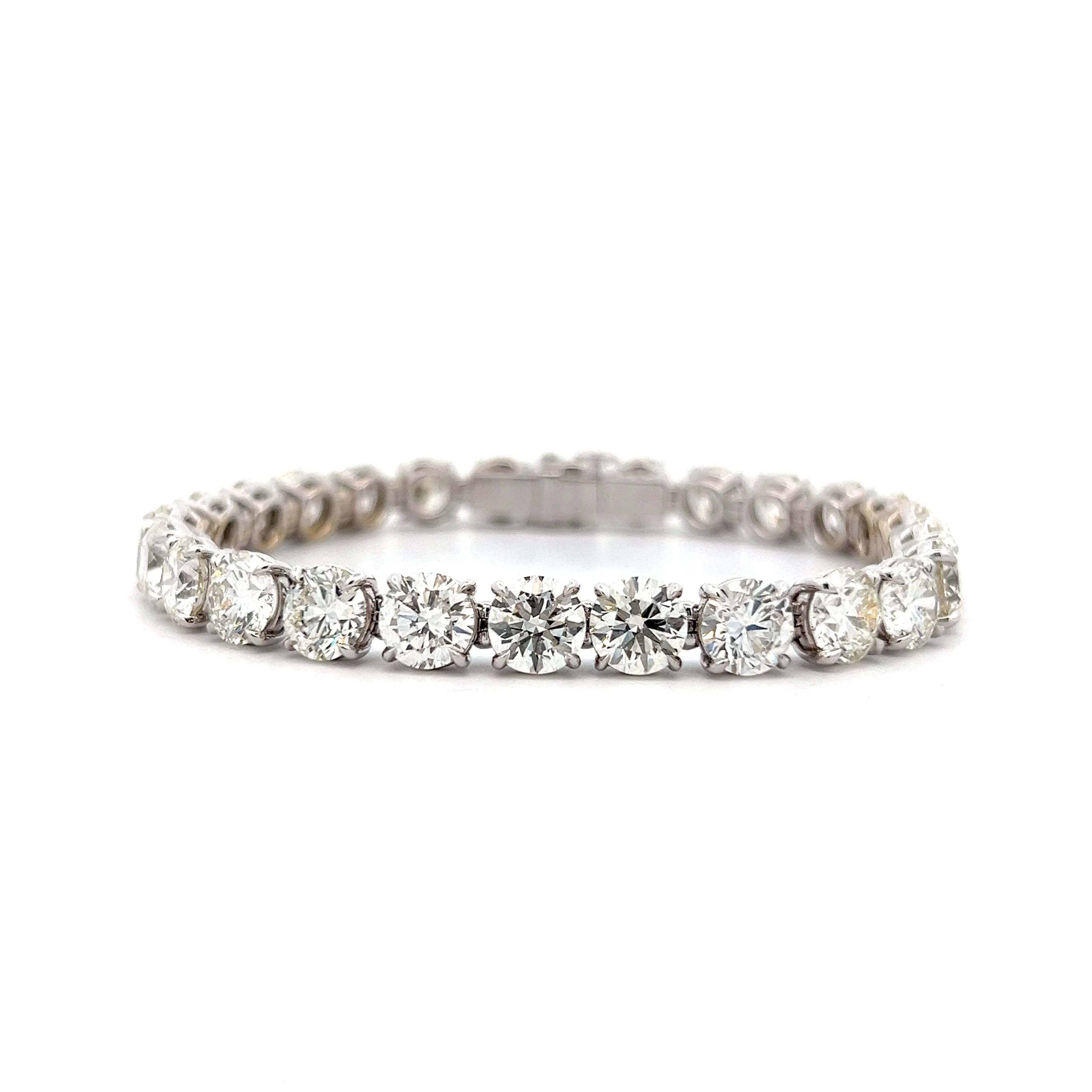 26.32 Diamond Tennis Bracelet in 18k White Gold