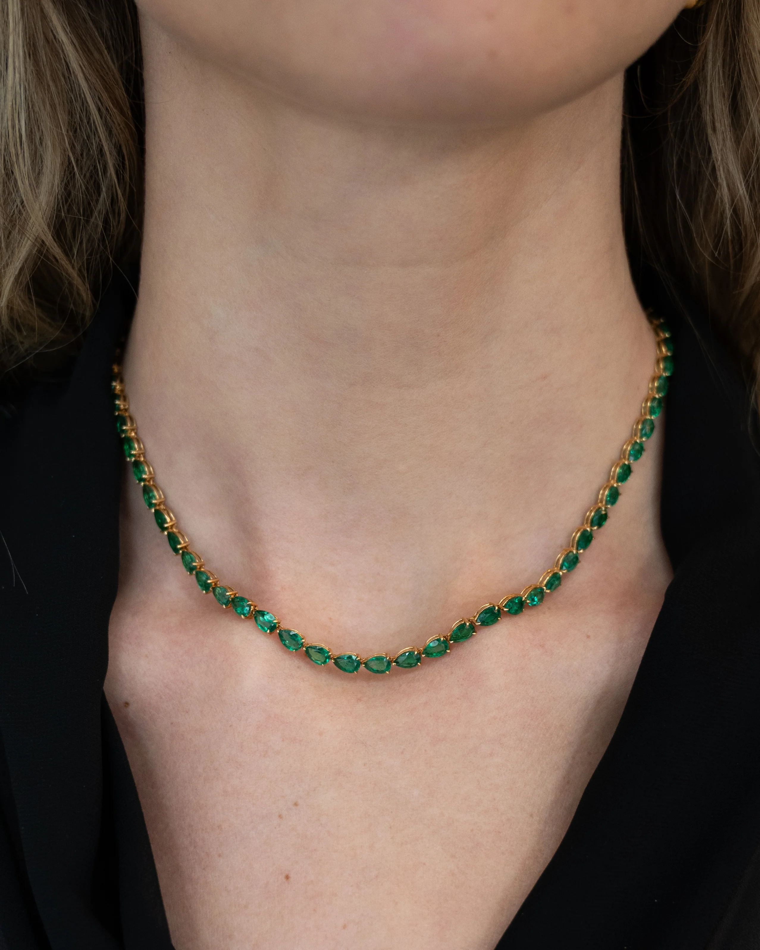 26.59 Pear Cut Emerald Tennis Necklace 18k Yellow Gold - Image 6