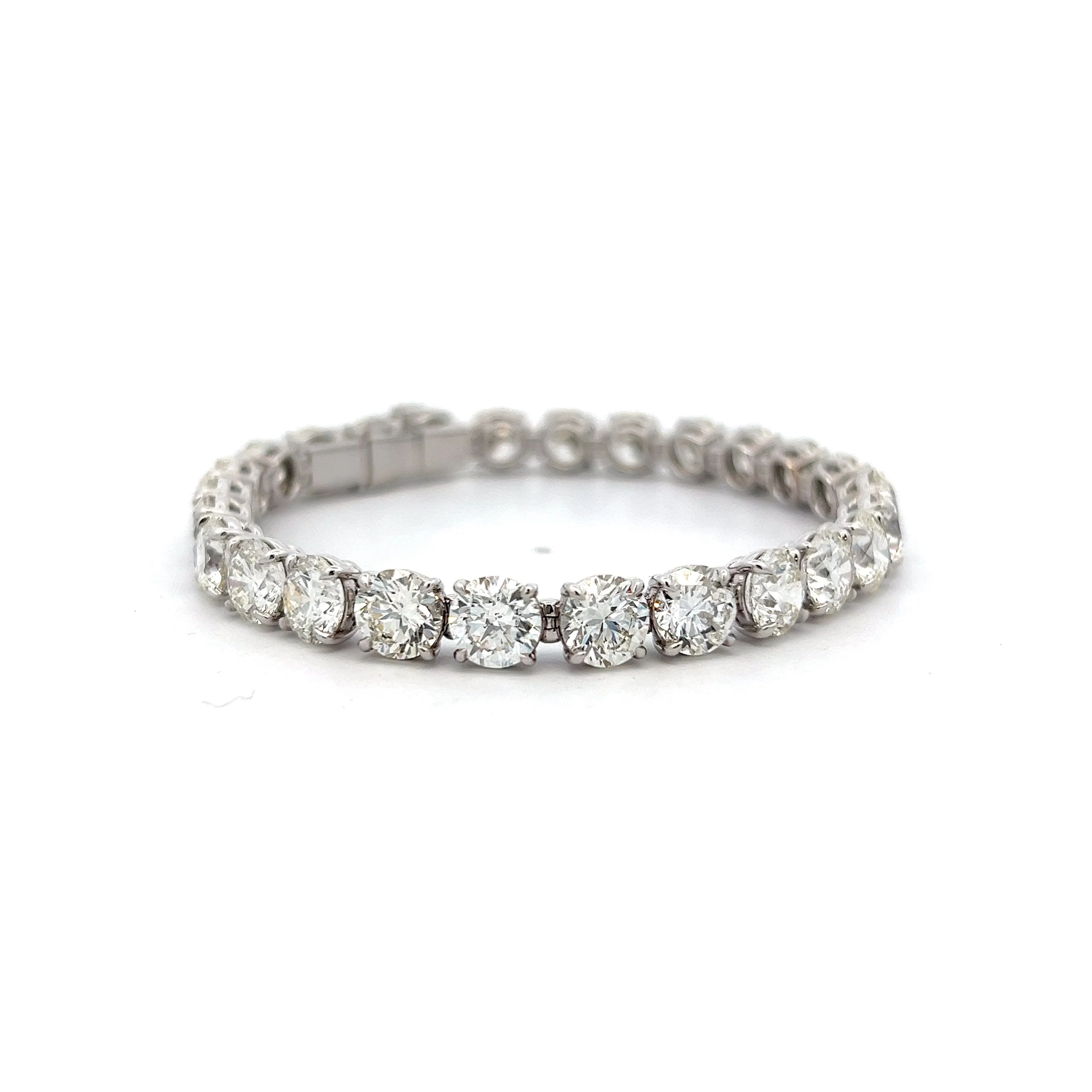 26 Carat Diamond Tennis Bracelet in 18k White Gold - Image 3