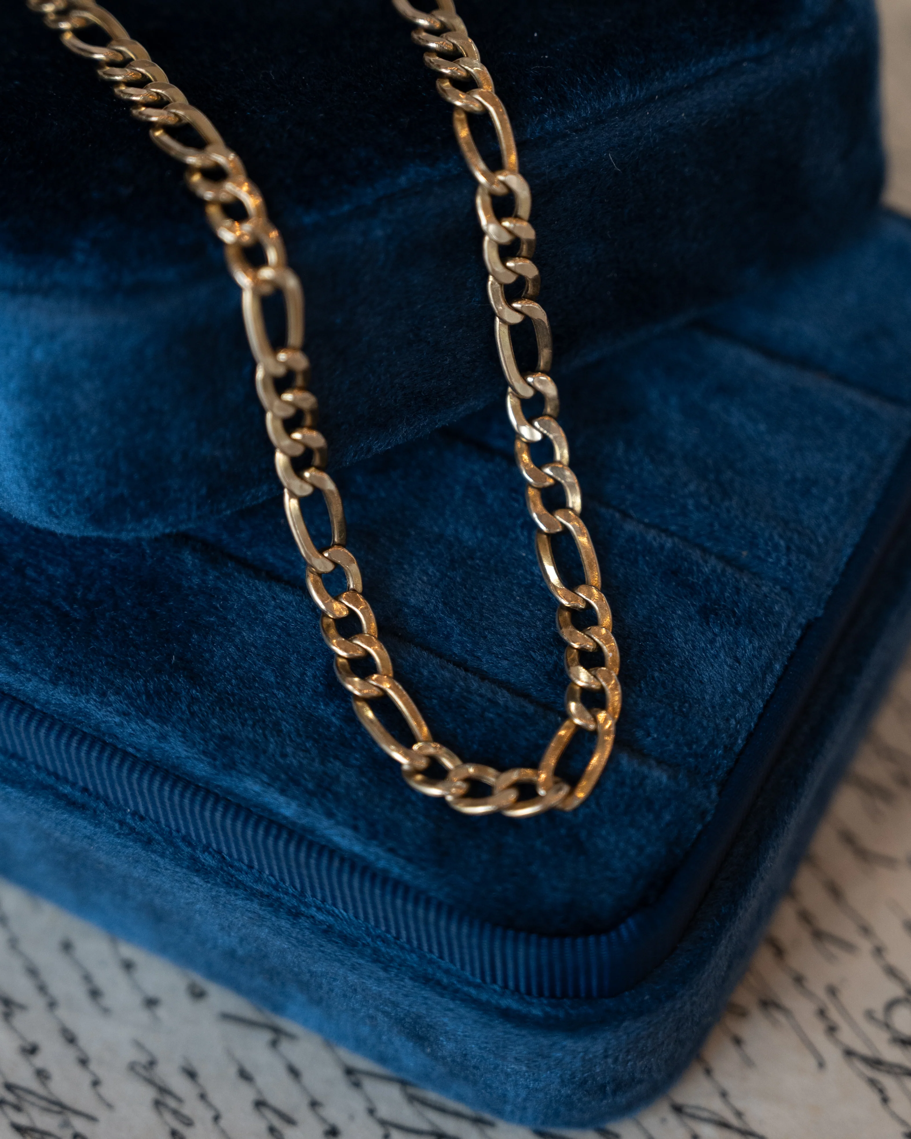 26" Figaro Chain Necklace 14k Yellow Gold - Image 5
