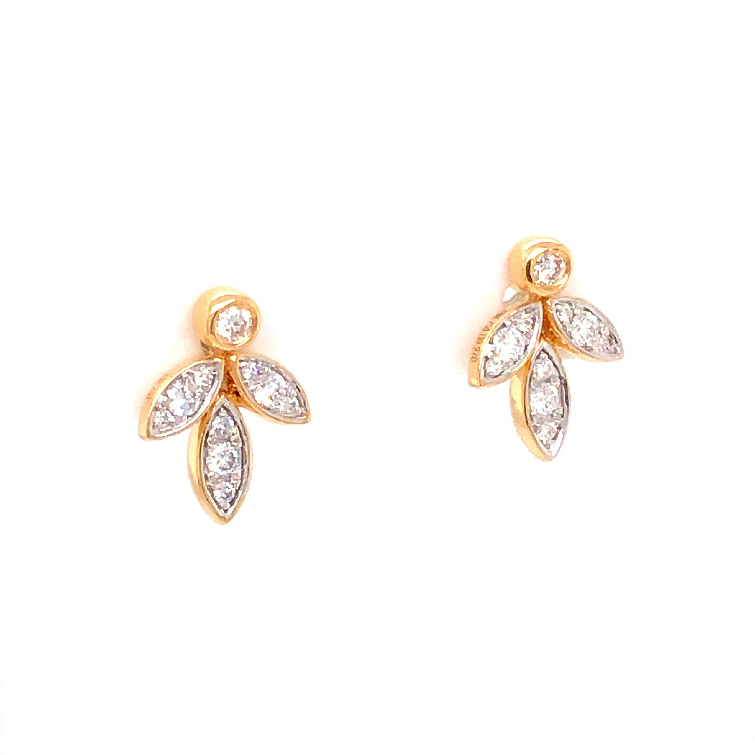 .27 Diamond Cluster Stud Earrings in 18k Yellow Gold - Image 3