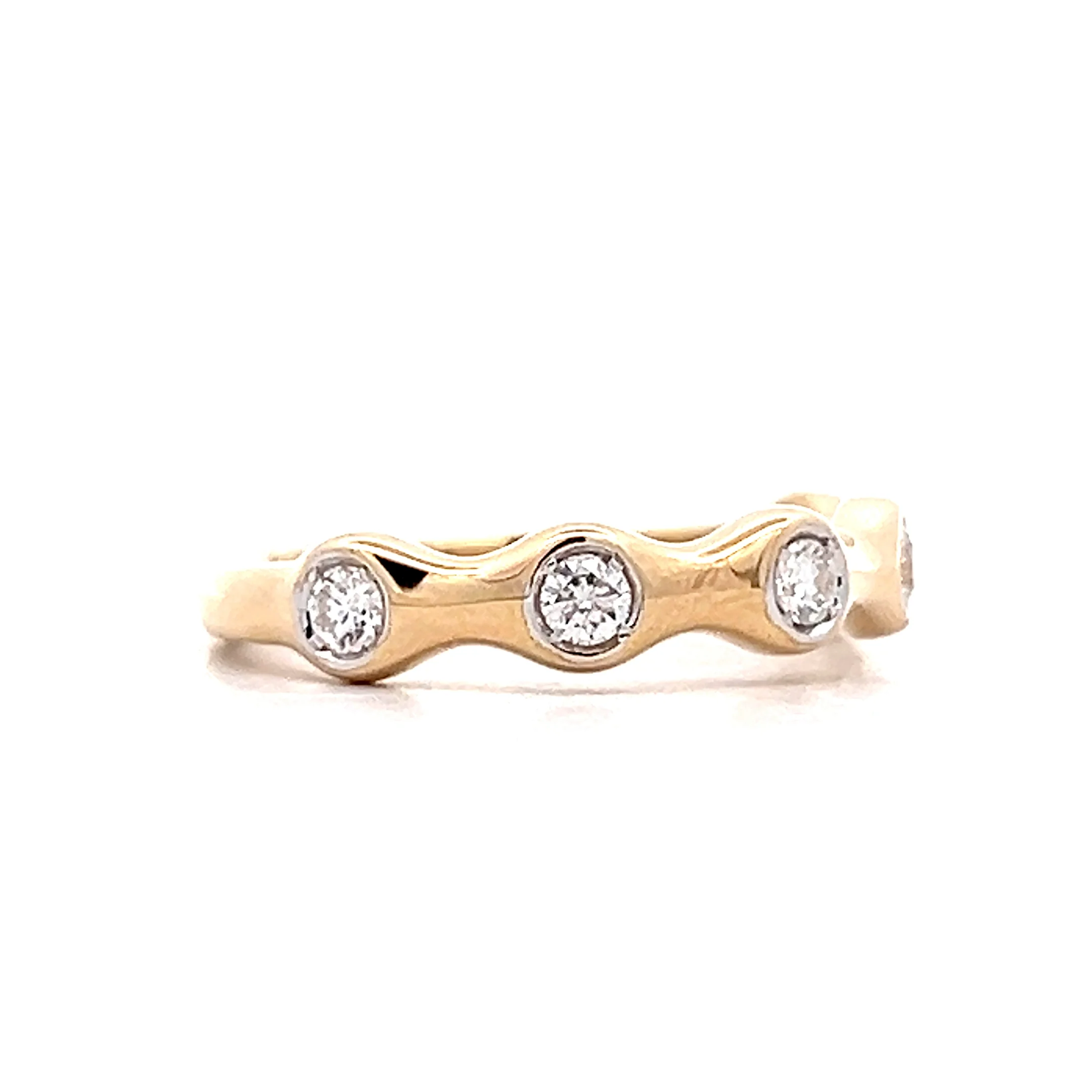 .29 Wavy Diamond Wedding Band in 14k Yellow Gold - Image 3