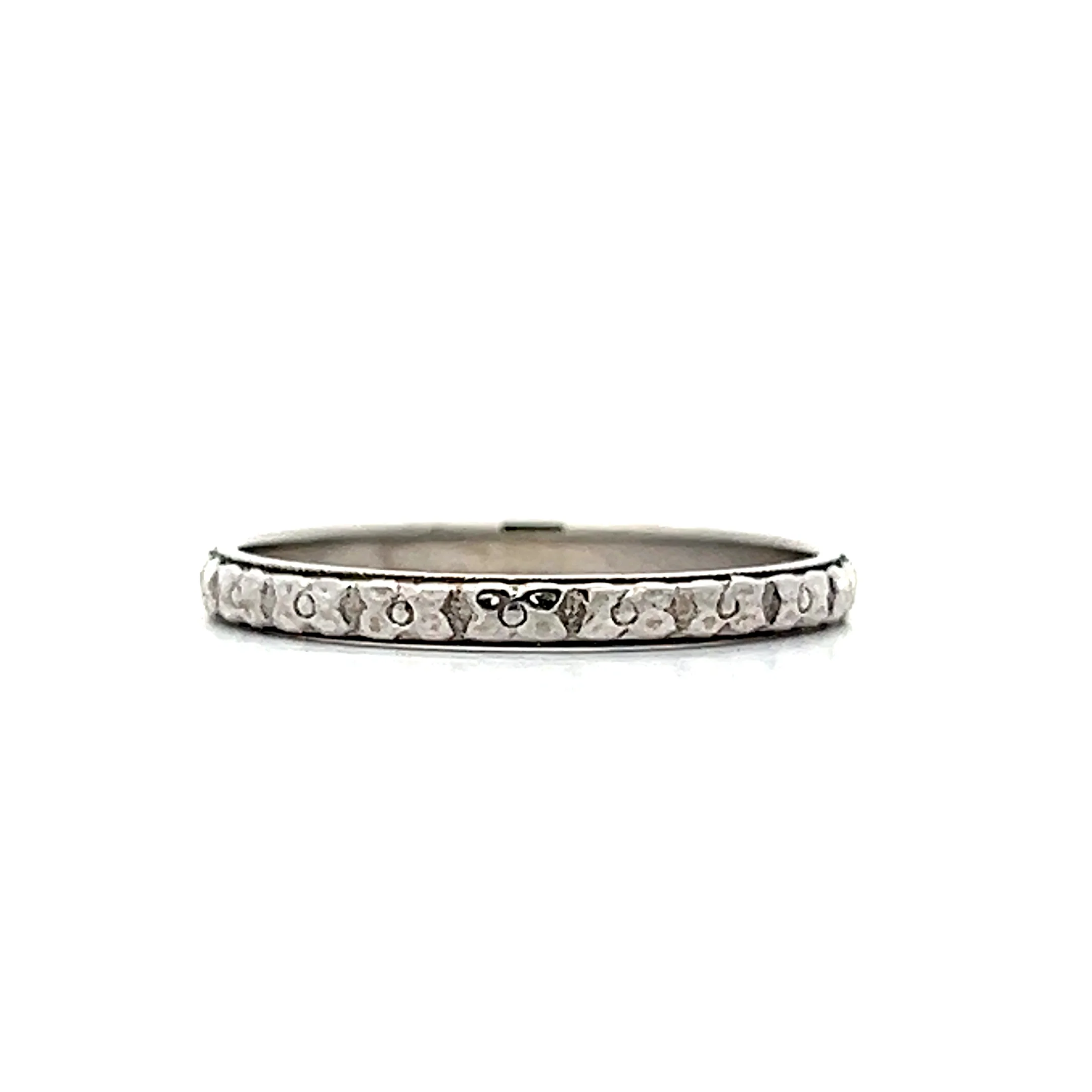 2mm Vintage Orange Blossom Wedding Band in 18k - Image 3
