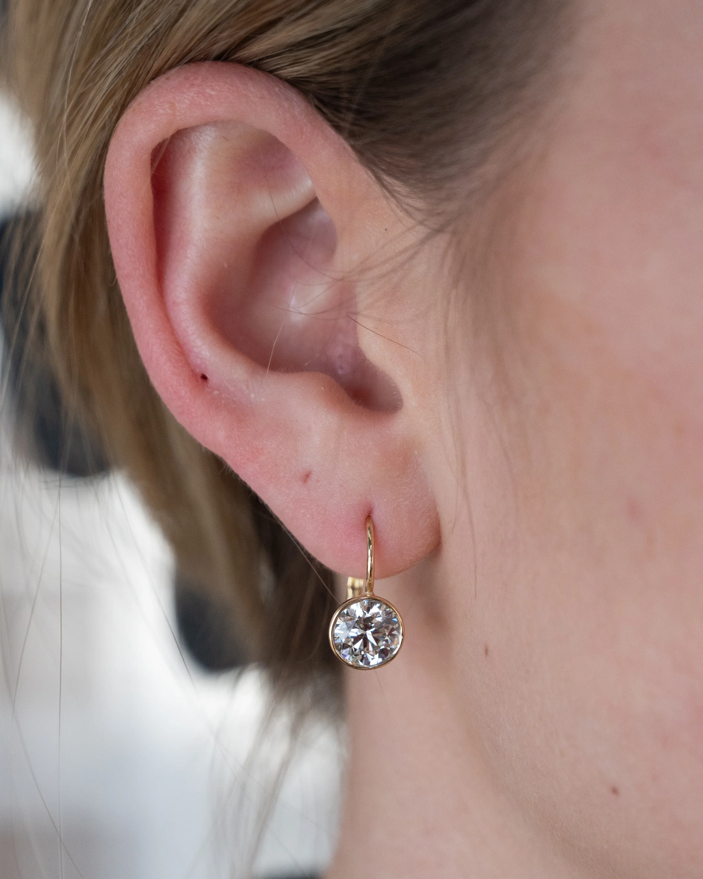 3.00 GIA Round Brilliant Diamond Drop Earrings 18k - Image 5