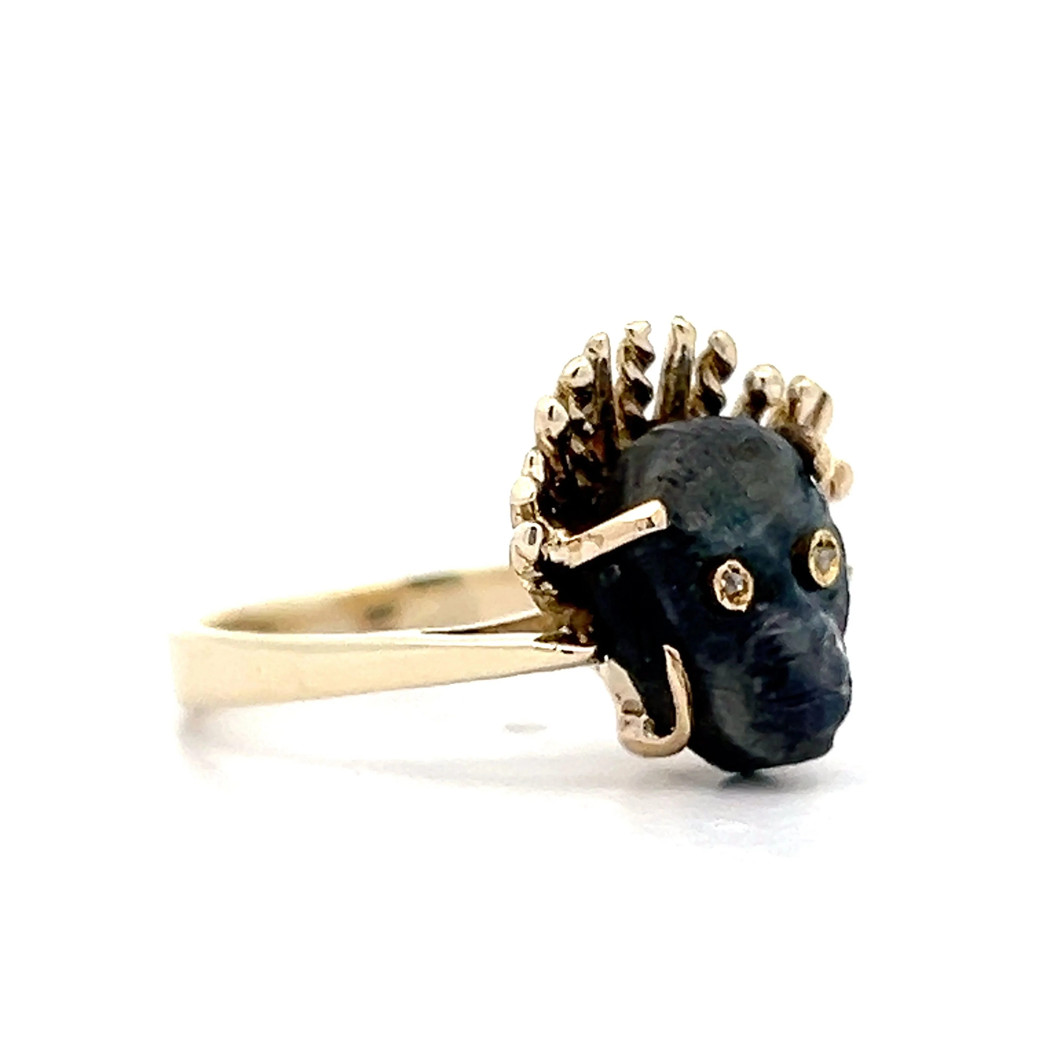 3.00 Vintage Carved Labradorite Cocktail Ring in Yellow Gold - Image 3