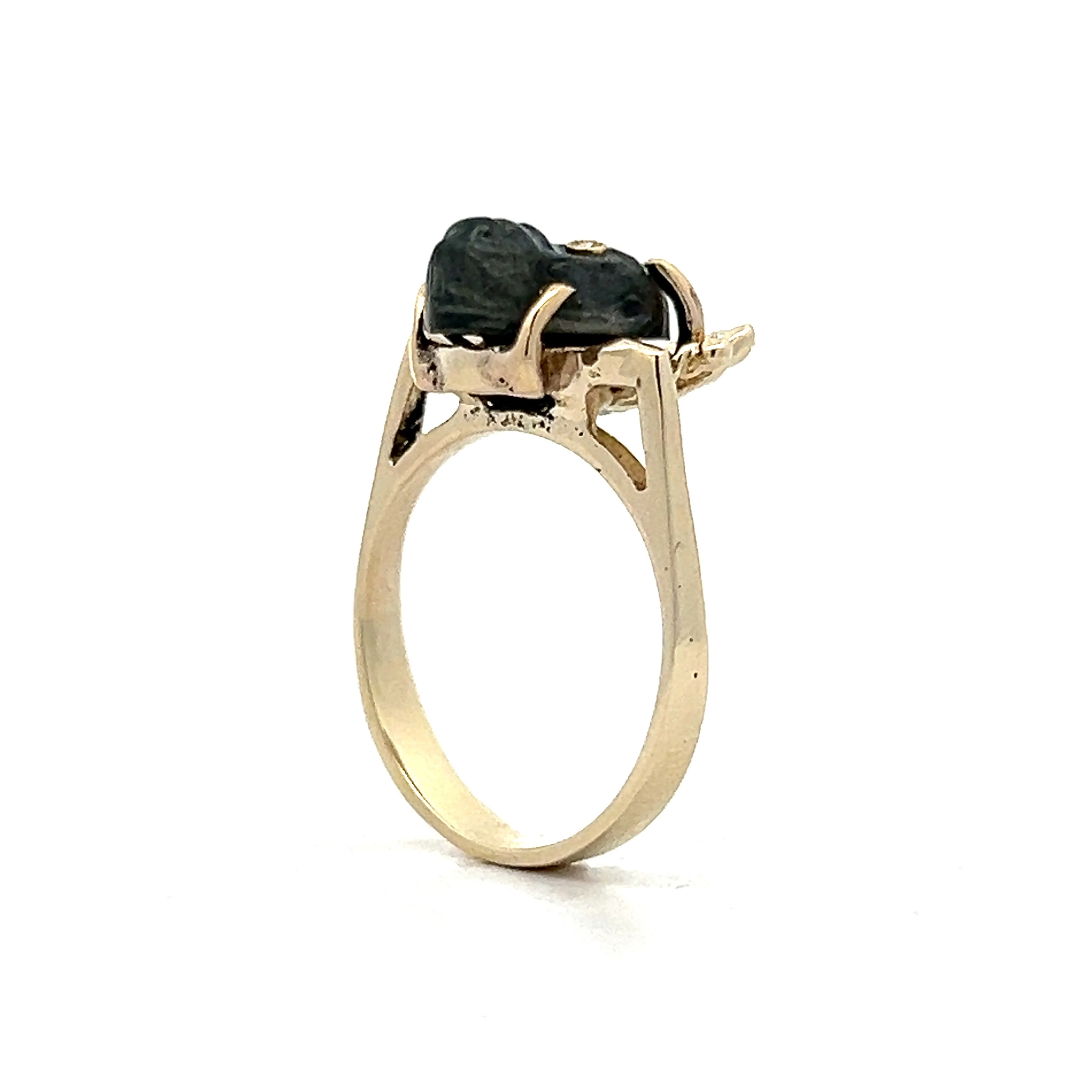 3.00 Vintage Carved Labradorite Cocktail Ring in Yellow Gold - Image 5